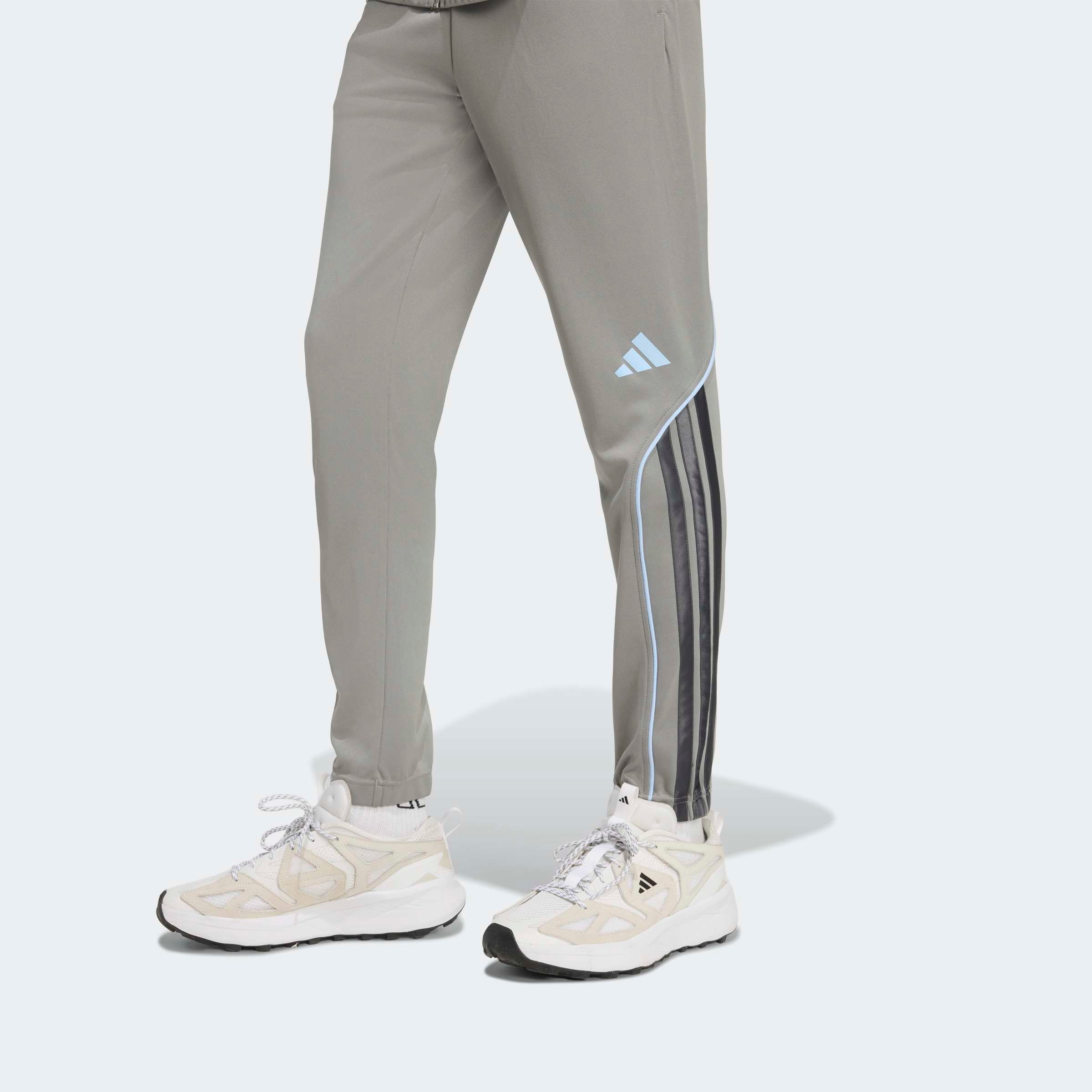 adidas Sportswear Combinaison d'entraînement »M 3S STADIUM TS« 2 pièces zweiteiliges Set aus Jacke und Hose, aus leichtem Polyester