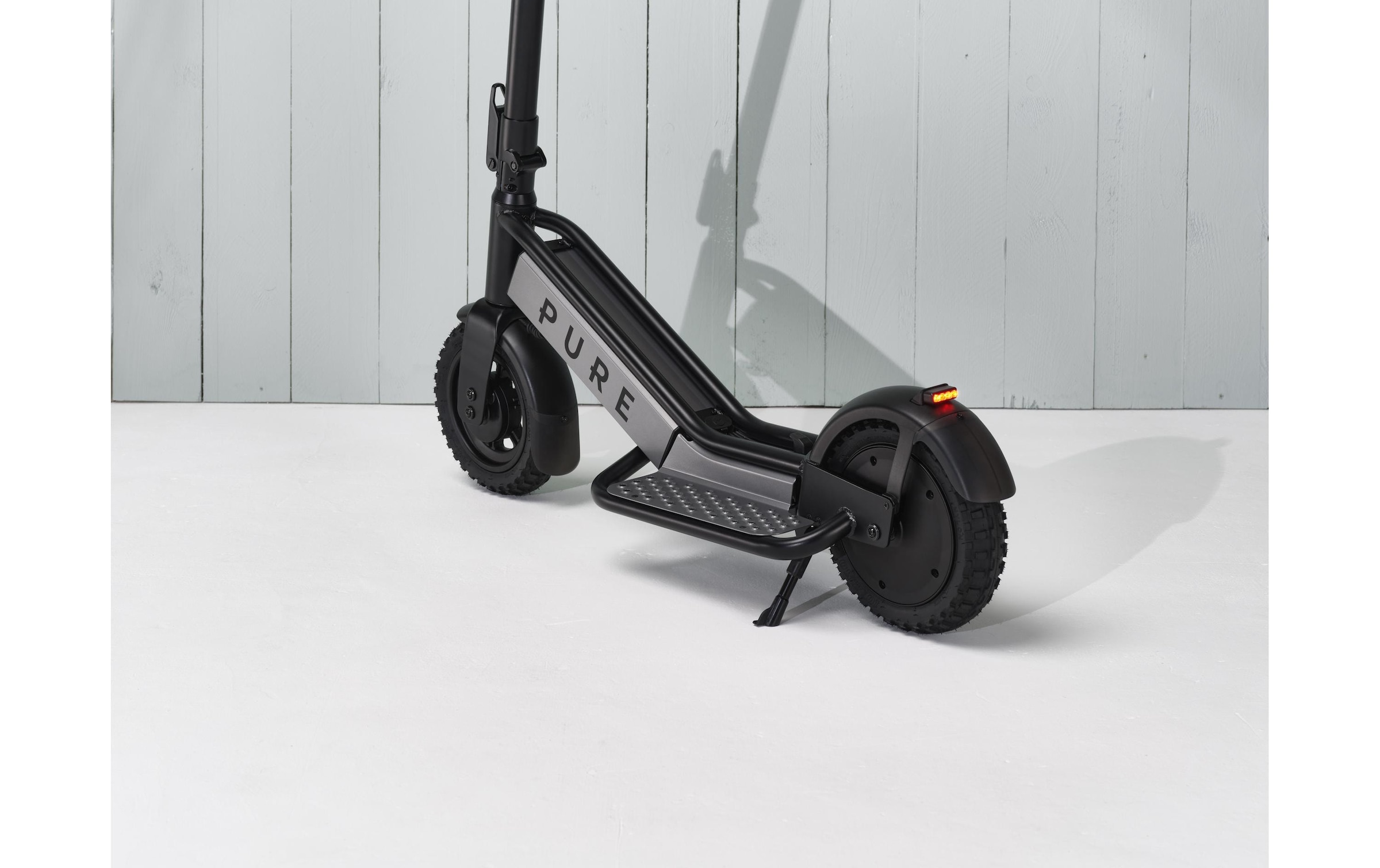   Scooter électrique »Pure Electric Pure ESCAPE + BLACK Z3« 20 km/h 40 km Spritzwassergeschützt