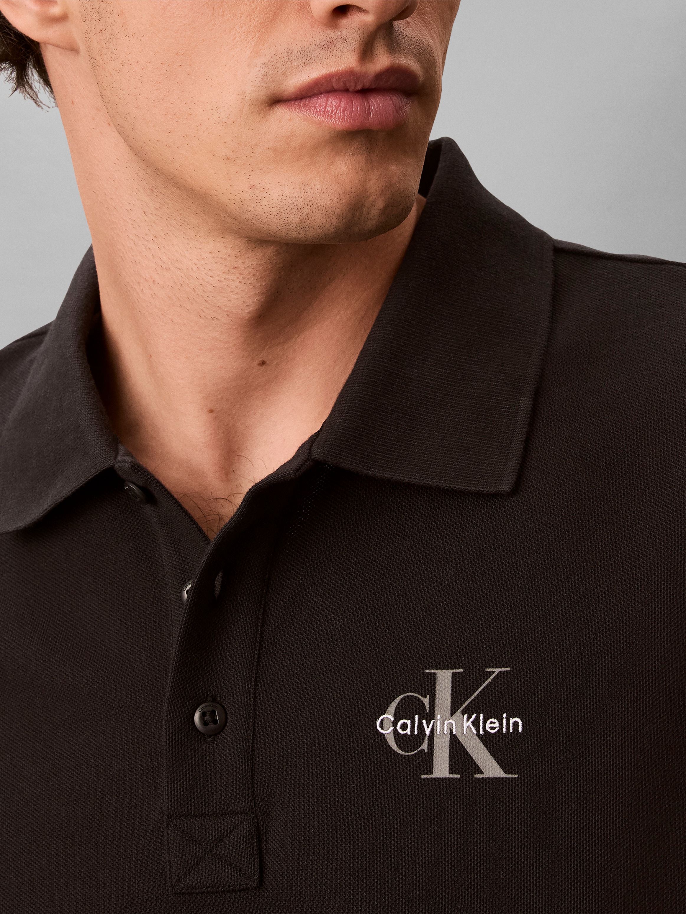 Calvin Klein Polo »EASY MONOLOGO CASUAL PIQUE« regular fit avec col polo
