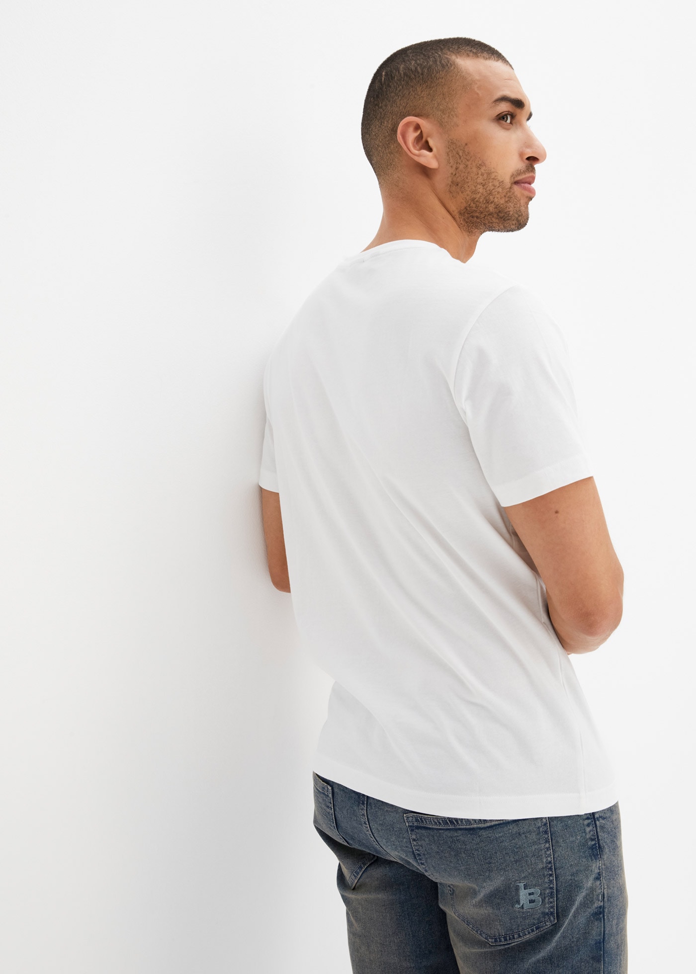 bonprix T-Shirt »T-Shirt mit V-Ausschnitt (3er Pack)« Packung, 3 Stk. Regular Fit, V-Ausschnitt, aus Baumwolle