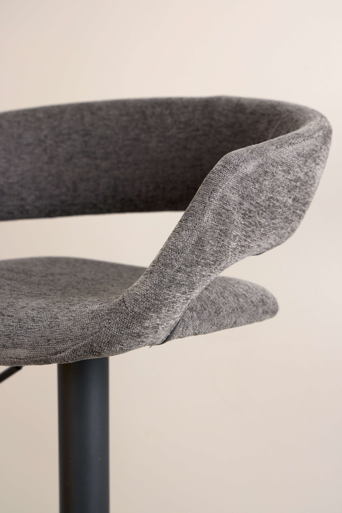 ACTONA GROUP Barhocker »Grace« Set, 2 stk, 2 Stk. tlg. Barhocker, Apia sand, Trompete Gestell, mit drehfunktion, 2 stk