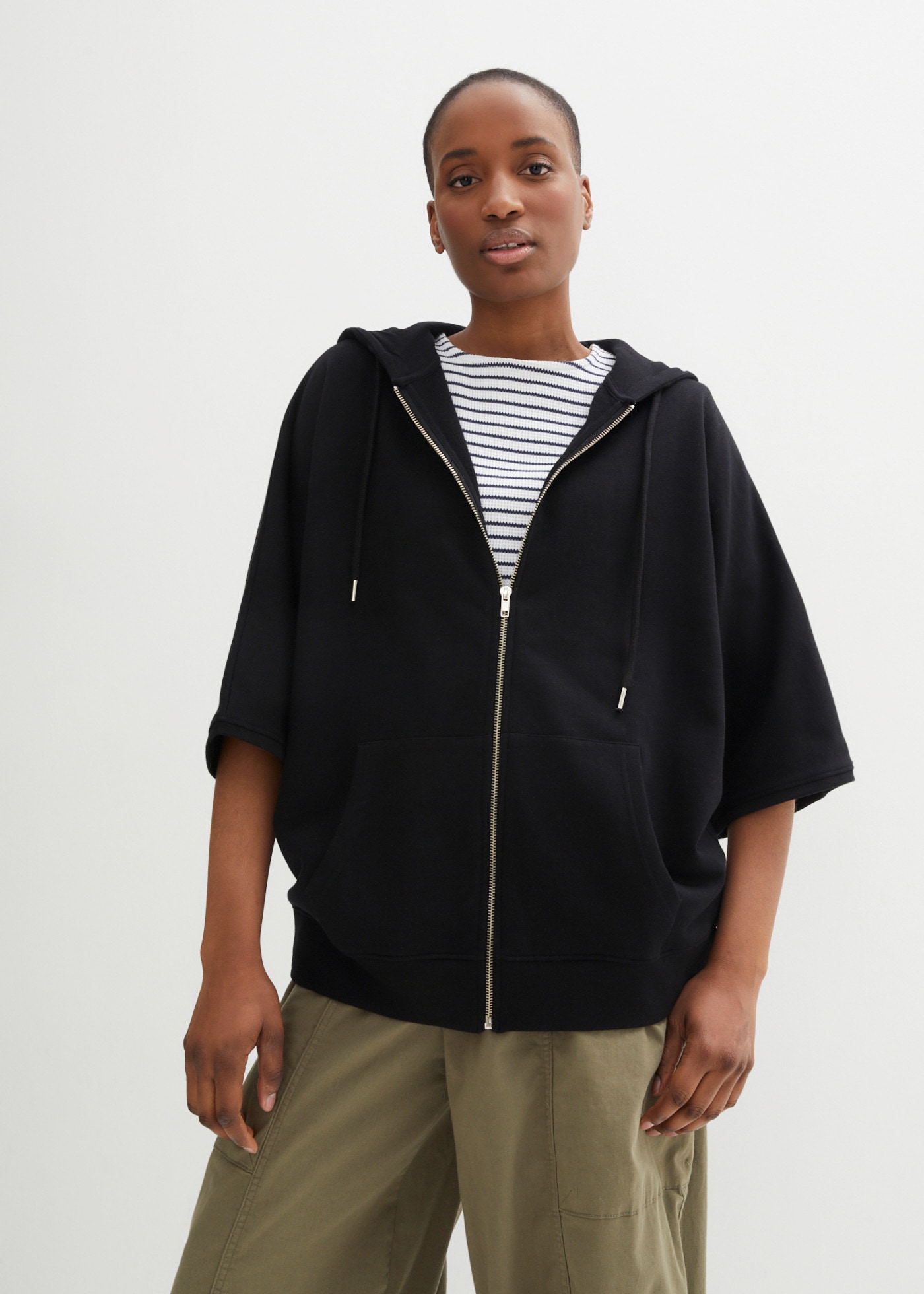 Image of bonprix Sweatjacke Oversize-Passform, mit Kapuze, aus Baumwolle