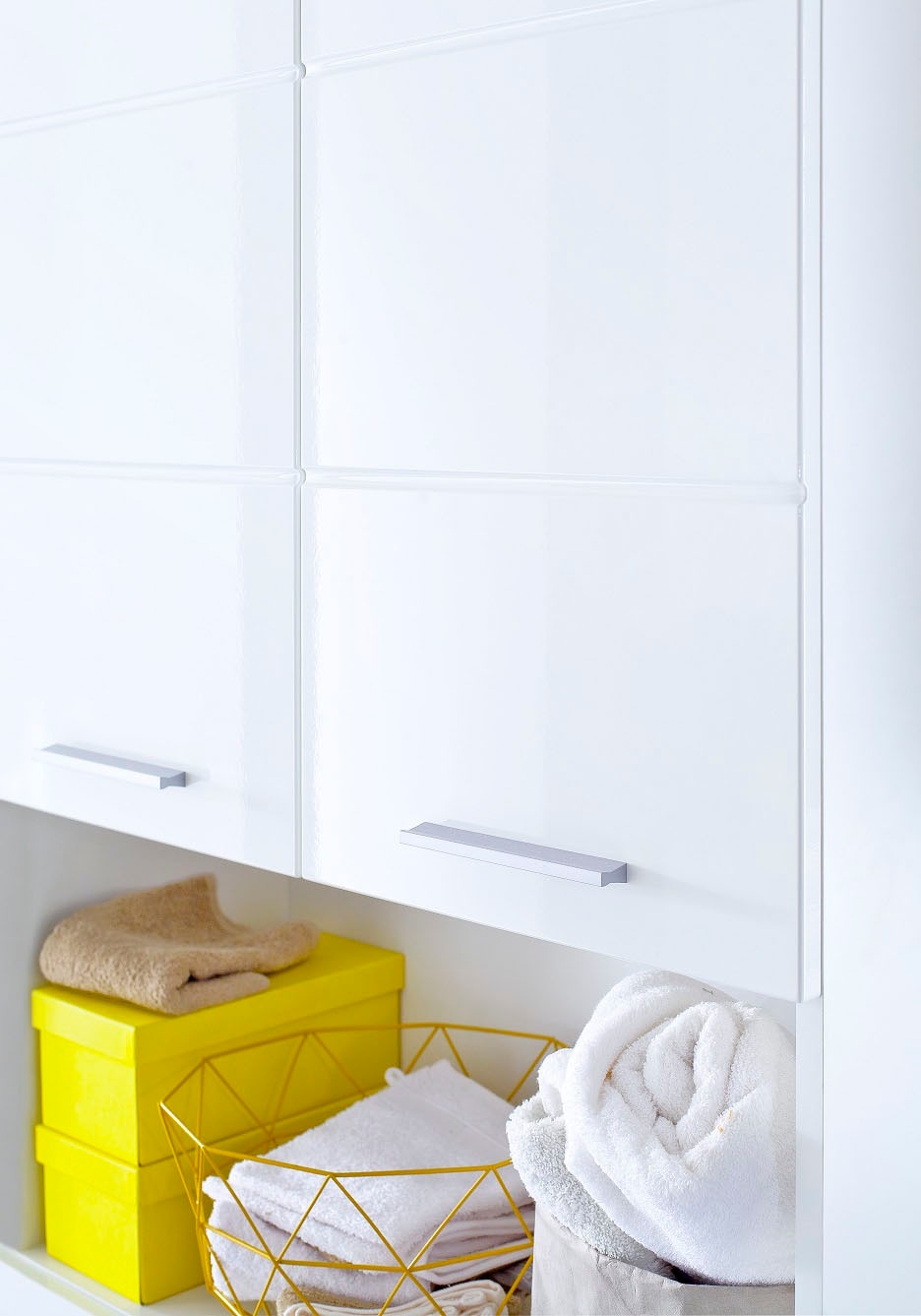 welltime Armoire haute »Avena« Badschrank 4-türig mit o. Fach und 4 Einlegeböden - B/T/H 73/31/190 cm