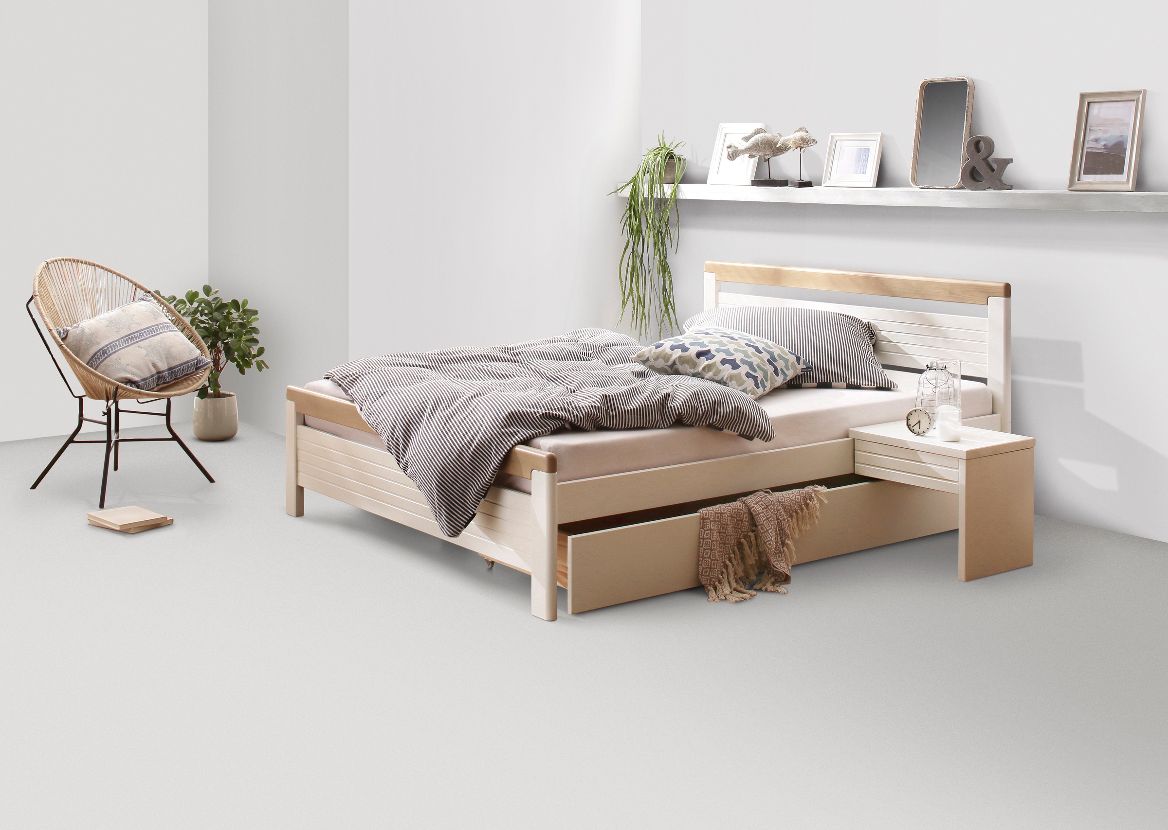 Image of GOODproduct Massivholzbett ""CAPRE" im skandinavischem Landhausstil" mit Rollrost, aus zertifiziertem Massivholz, Lamellenoptik