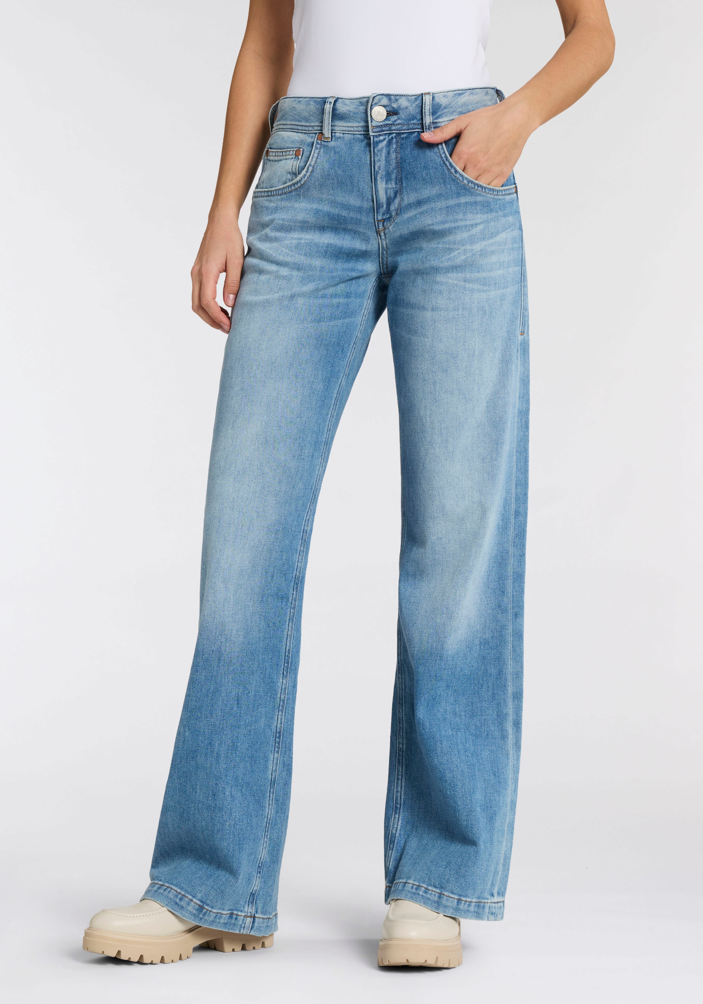 Image of Herrlicher 5-Pocket-Jeans "Edna Denim Stretch" mit weitem Bein, Flared Fit