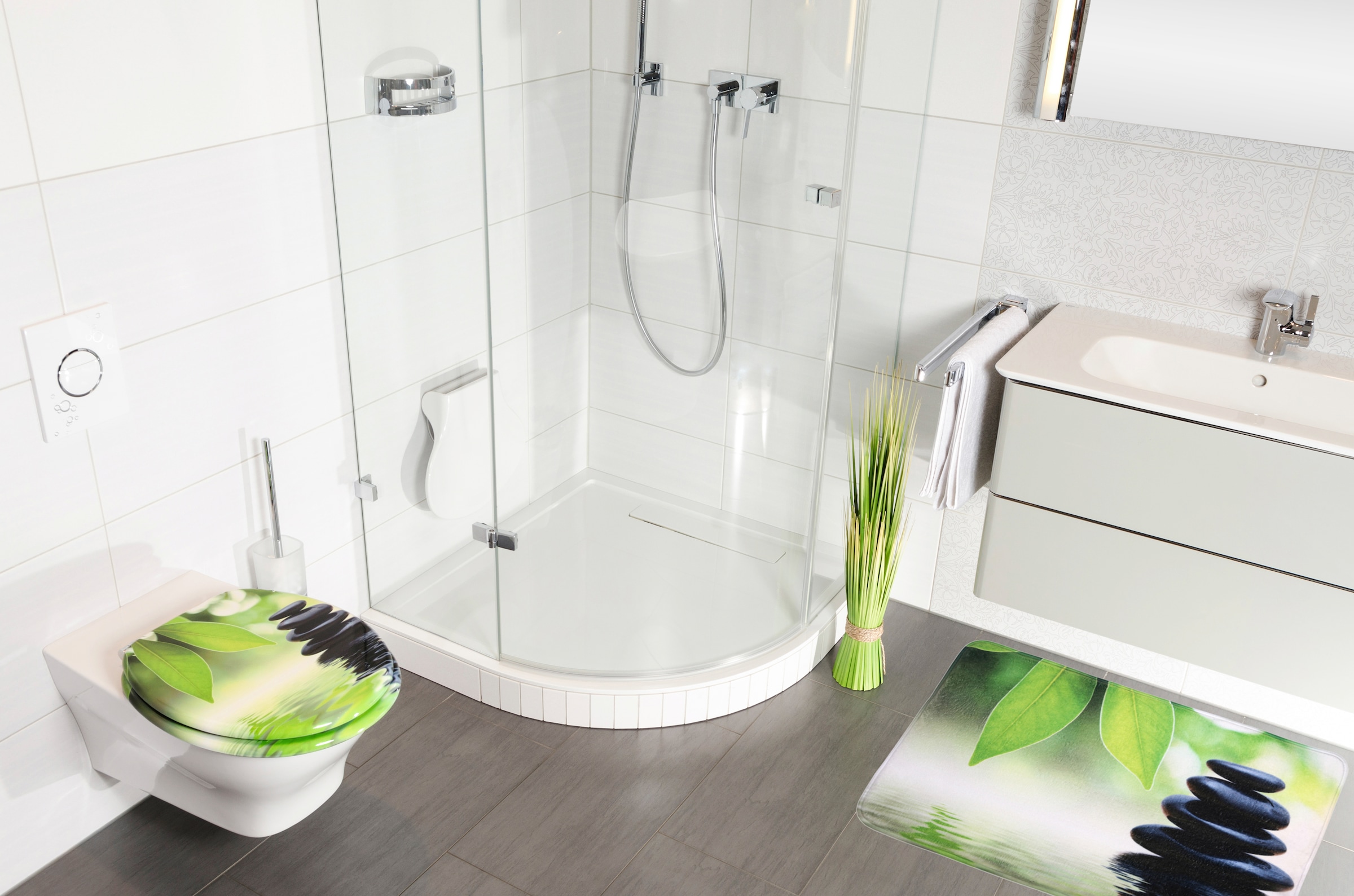 Sanilo Set d'accessoires de salle de bain »Harmony« bestehend aus WC-Sitz, Badteppich, Stöpsel, Seifenspender, WC-Bürste