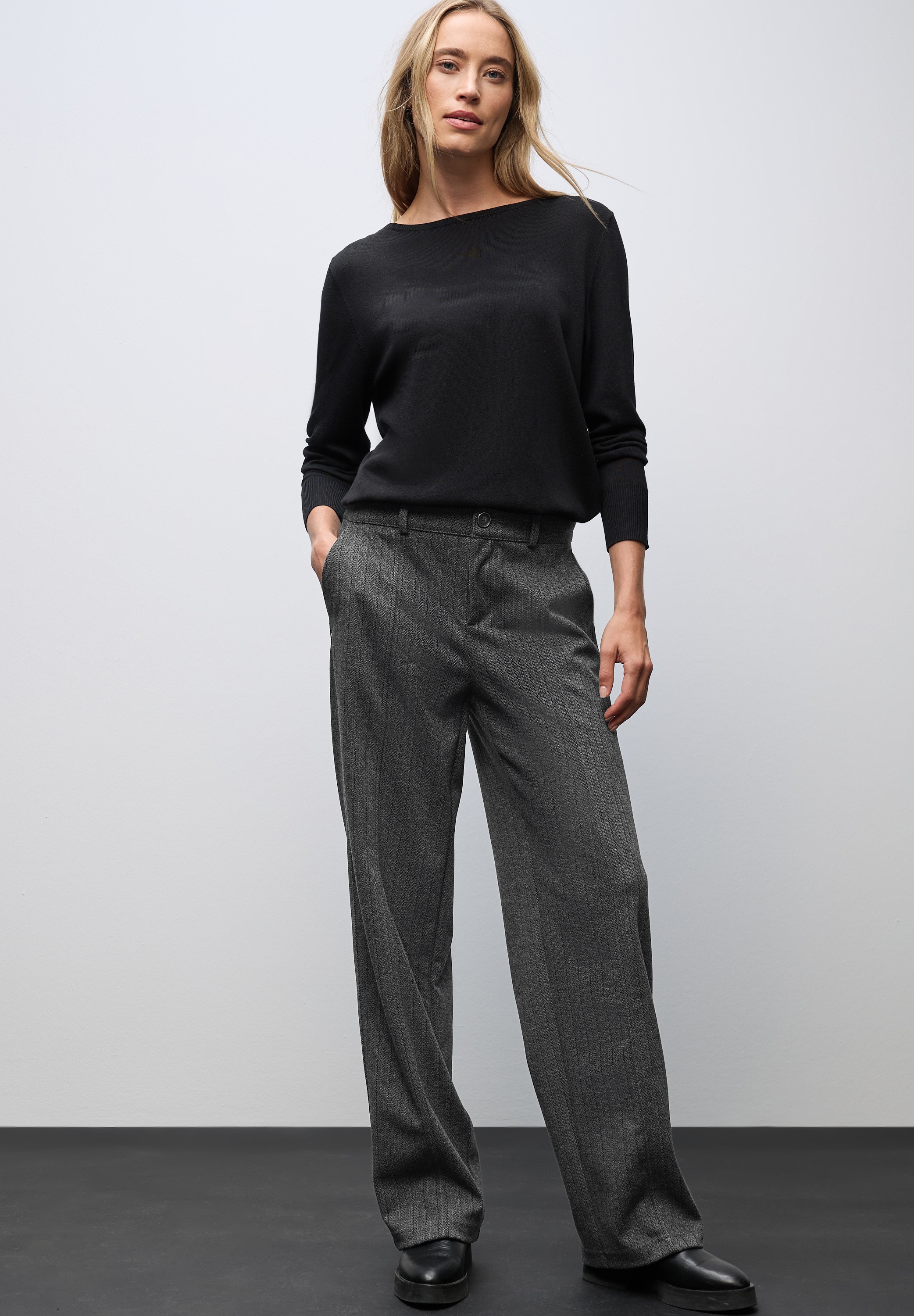 STREET ONE Pantalon en tissu  im Nadelstreifen-Look