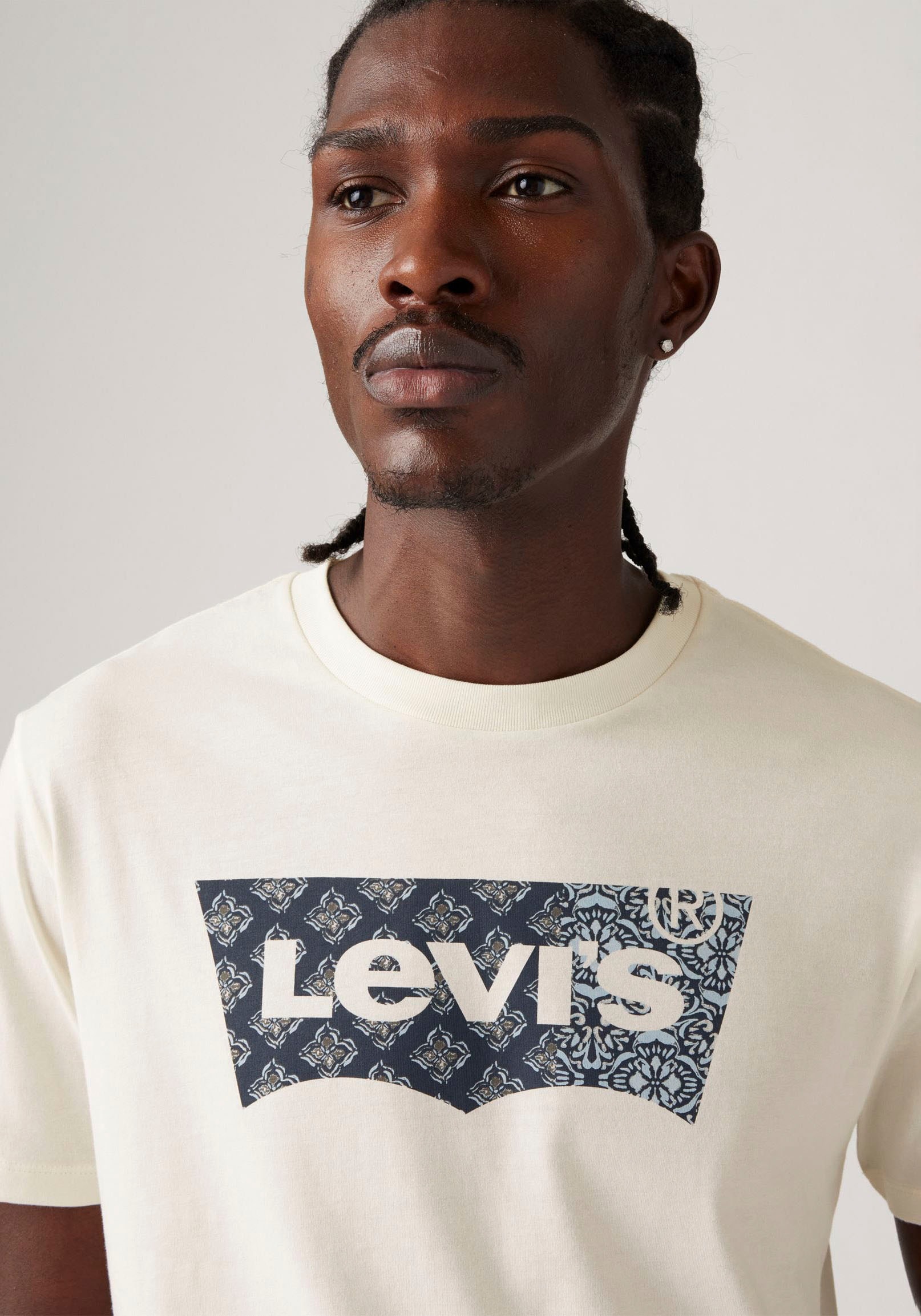 Levi's® T-Shirt »Batwing Logo Tee«, mit Logo-Front-Print