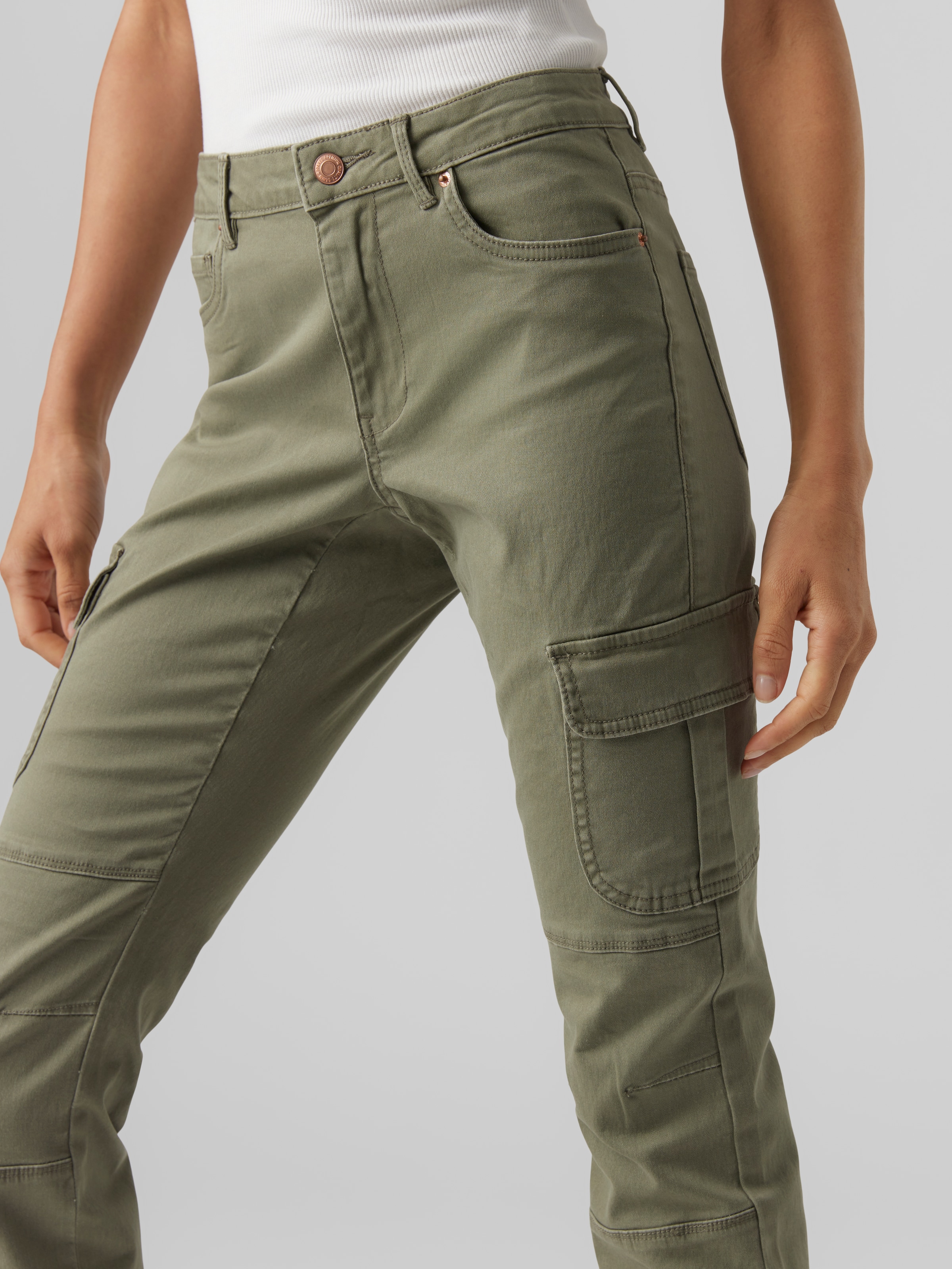 Vero Moda Pantalon cargo »VMIVY MR ANKLE CARGO PANTS NOOS«
