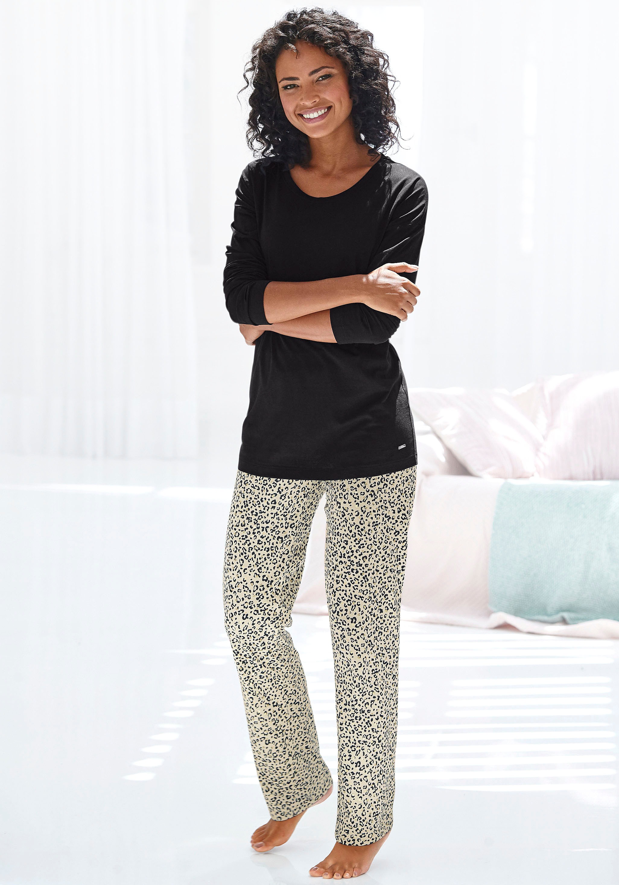 Image of s.Oliver Pyjama, im Leo-Muster bei Ackermann Versand Schweiz