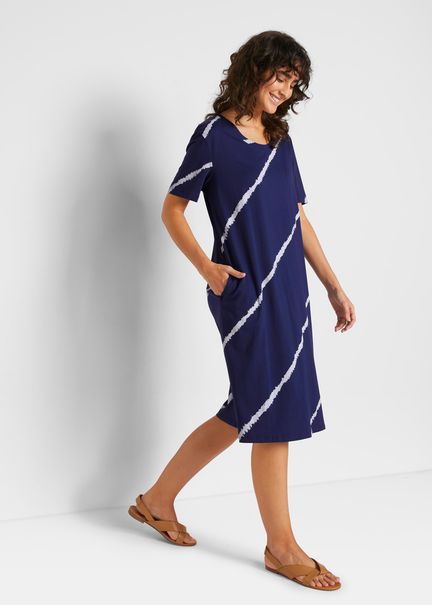 Image of bonprix Jerseykleid für den Alltag, Kurzarm-Design, aus Baumwolle, in A-Linie