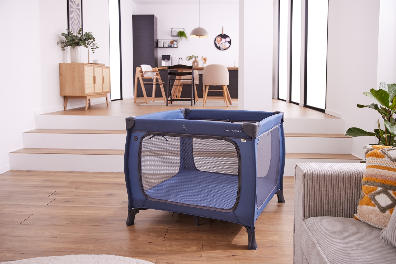 Hauck Lit de voyage pour bébé »Sleep N Play SQ, Set dark blue« inklusive Schaumstoff-Matratze