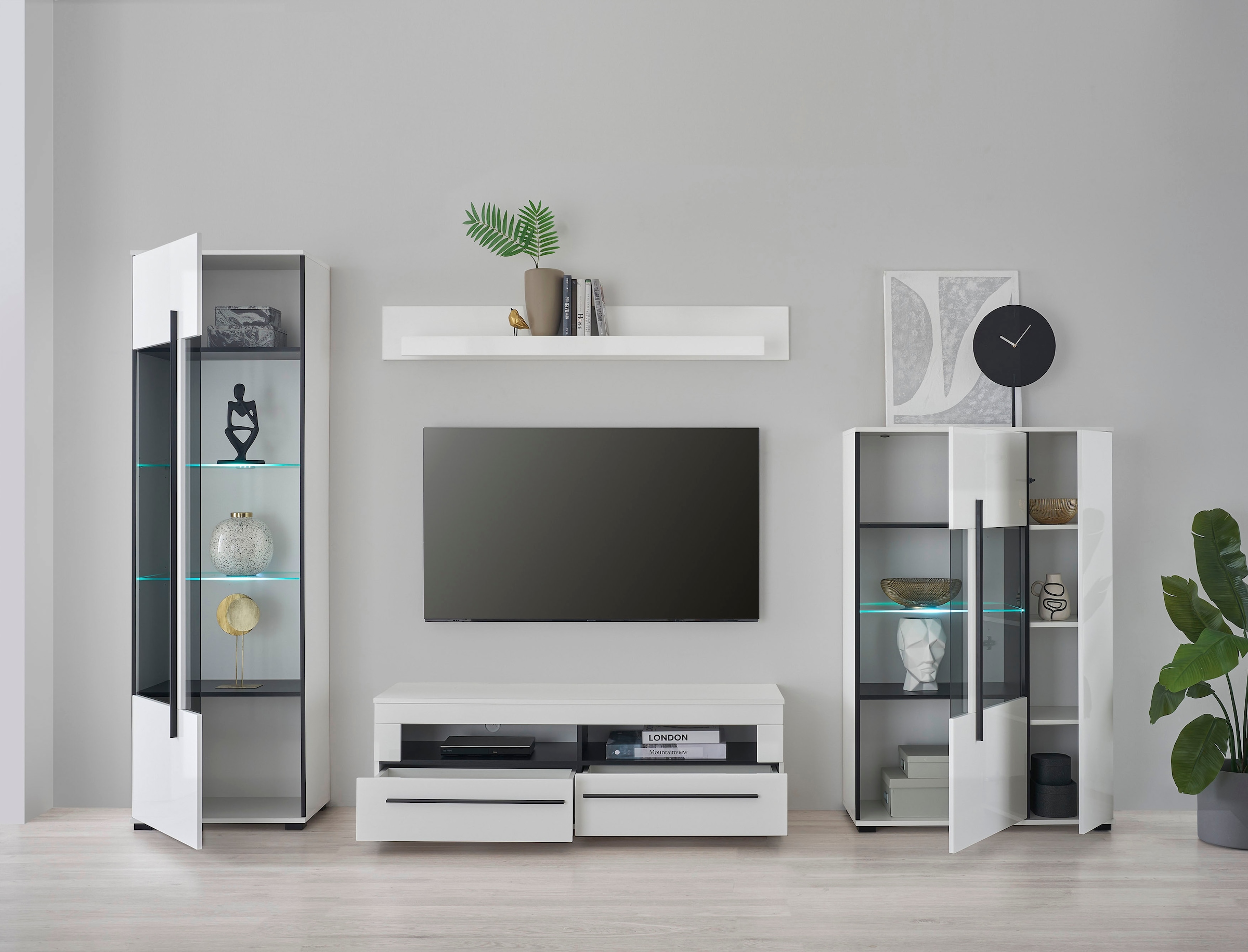 INOSIGN Wohnwand »Cantara, moderne Anbauwand, Wohnzimmer-Set, in Eiche Evoke oder Weiss«, (Set), enthält zwei Vitrinen, ein Lowboard und ein Wandboard