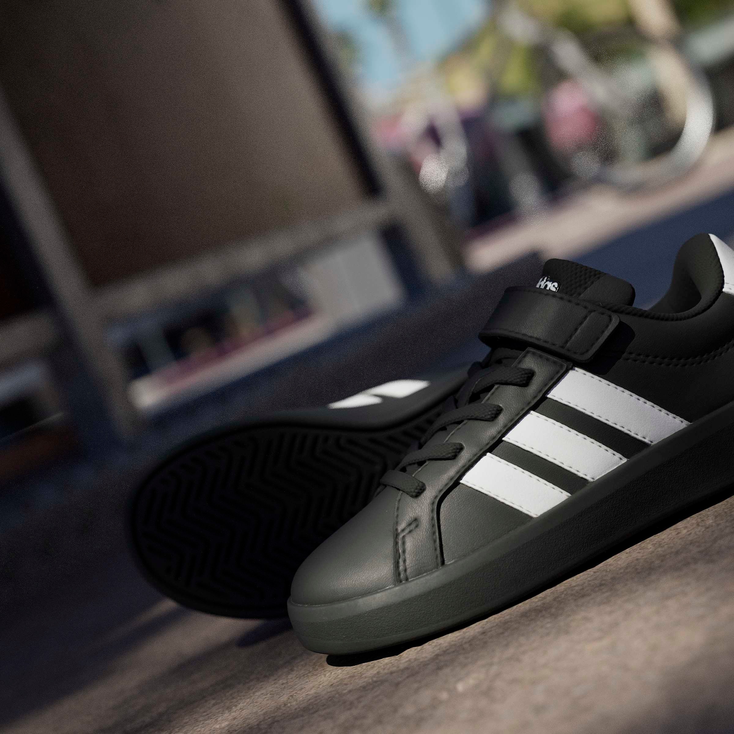 adidas Sportswear Sneaker »GRAND COURT 3.0 SCHUHE FÜR KINDER«  mit Klettverschluss, für Kinder