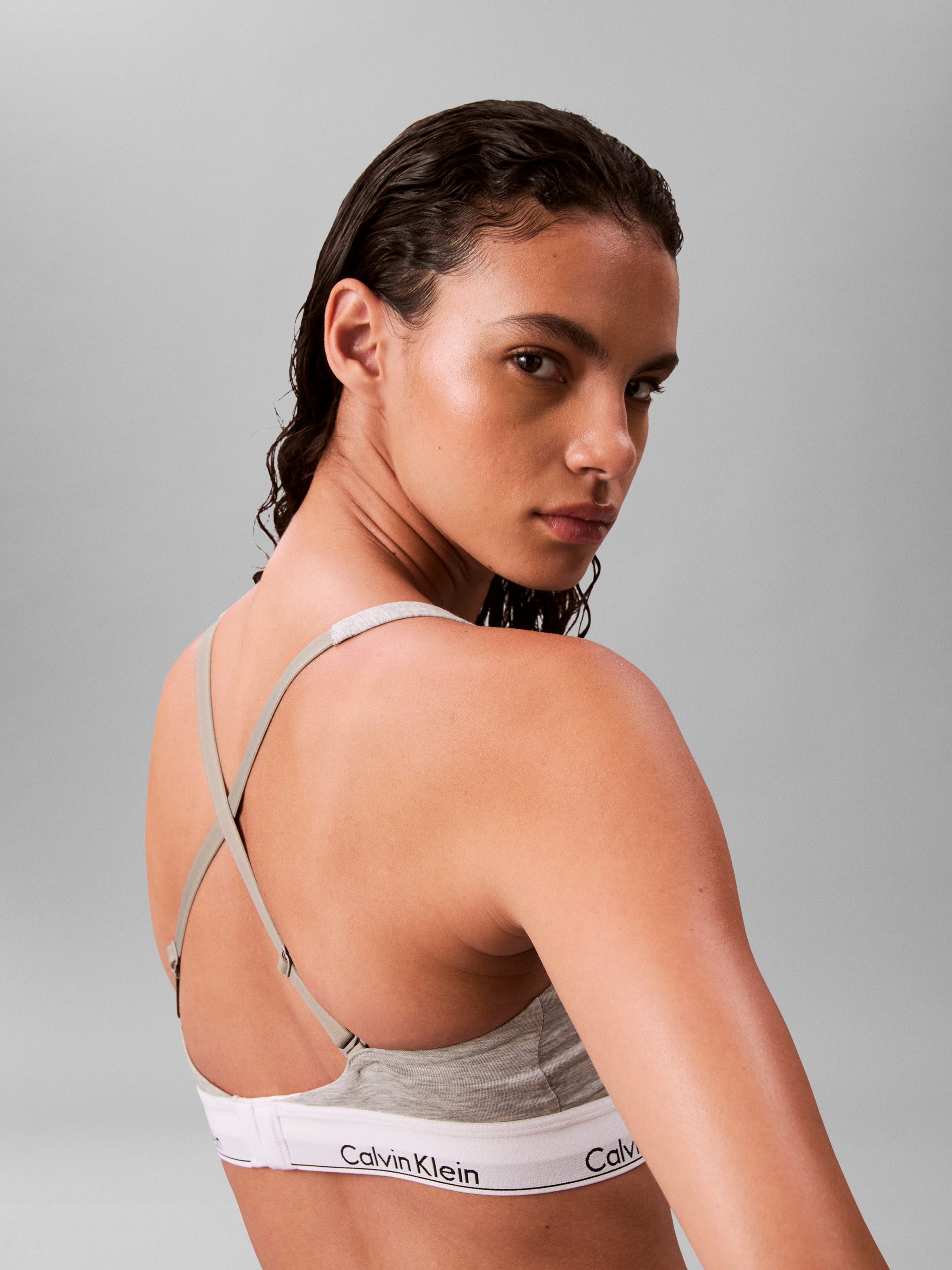 Calvin Klein Underwear Soutien-gorge à bretelles »LIGHTLY LINED BRALETTE« Mit elastischem Saum