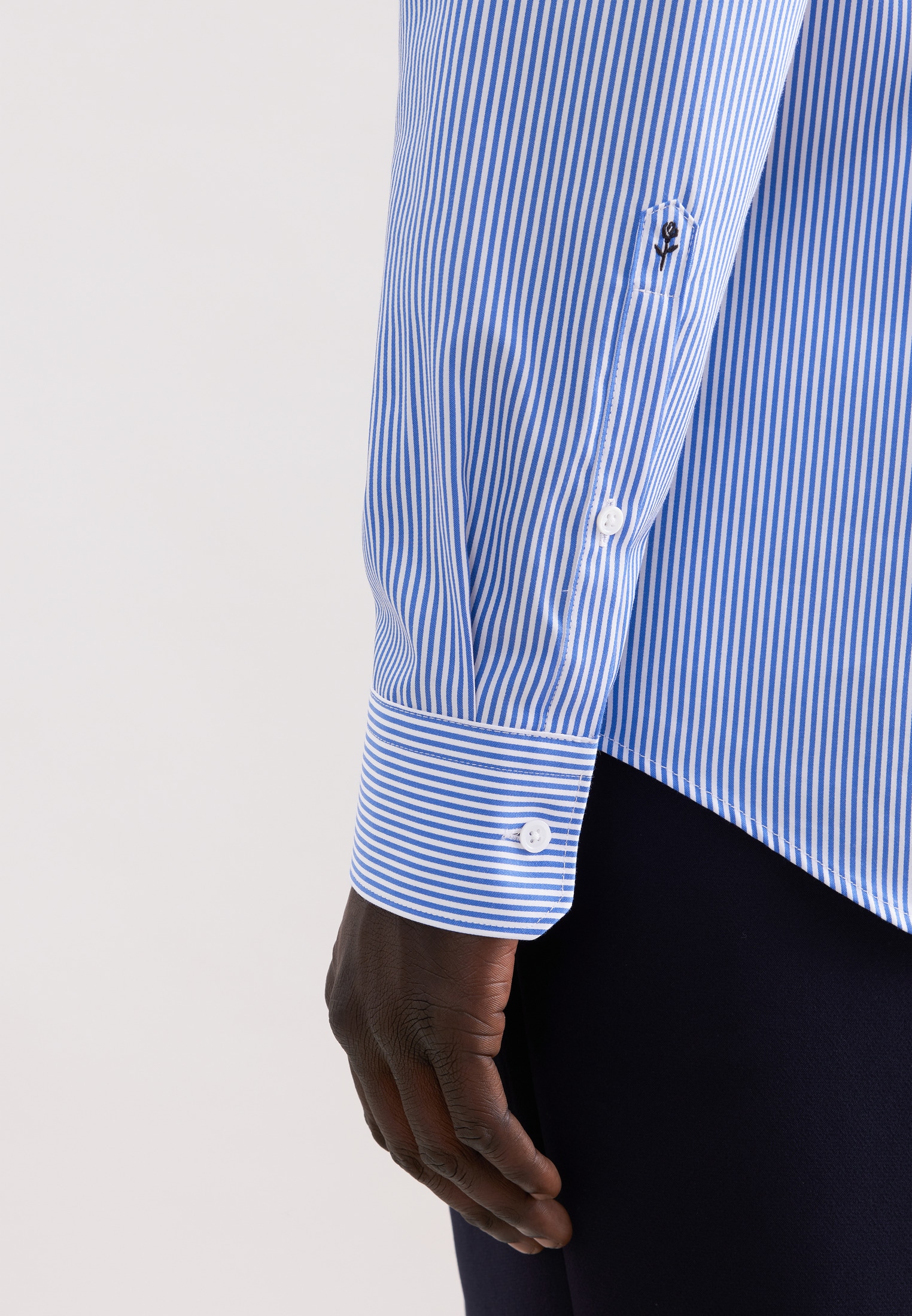 seidensticker Businesshemd »Schwarze Rose« Slim 1/1 Kentkragen Gestreift