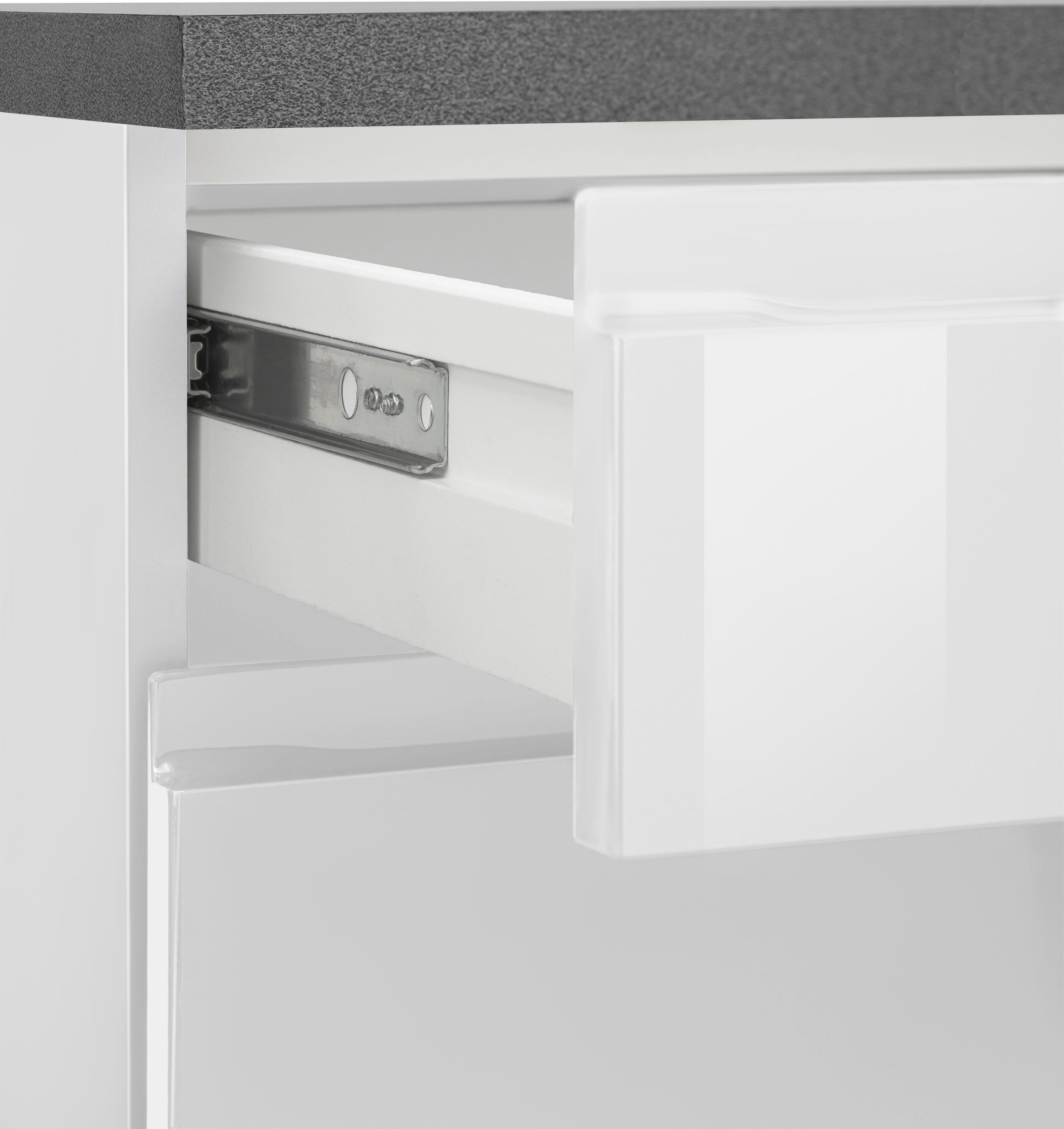 KOCHSTATION Küchenzeile »KS-Virginia,neu in verbesserter Ausführung« Arbeitsplatte 38 mm stark, Stauraum, Softclose,  Breite 300 cm, Soft-Close, wahlweise mit E-Geräten