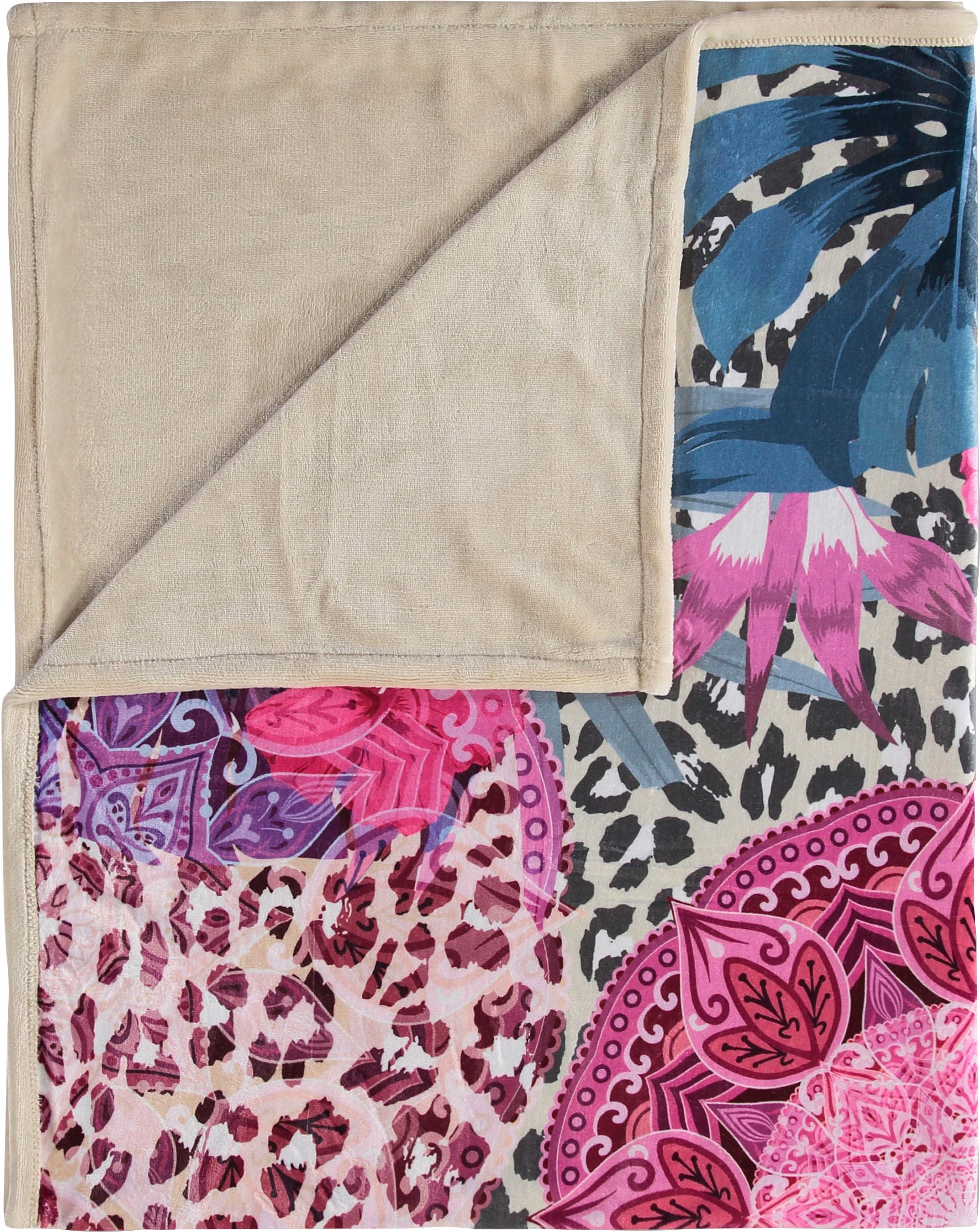 Image of hip Wohndecke »Allison«, mit unterschiedlichen Muster, Kuscheldecke bei Ackermann Versand Schweiz