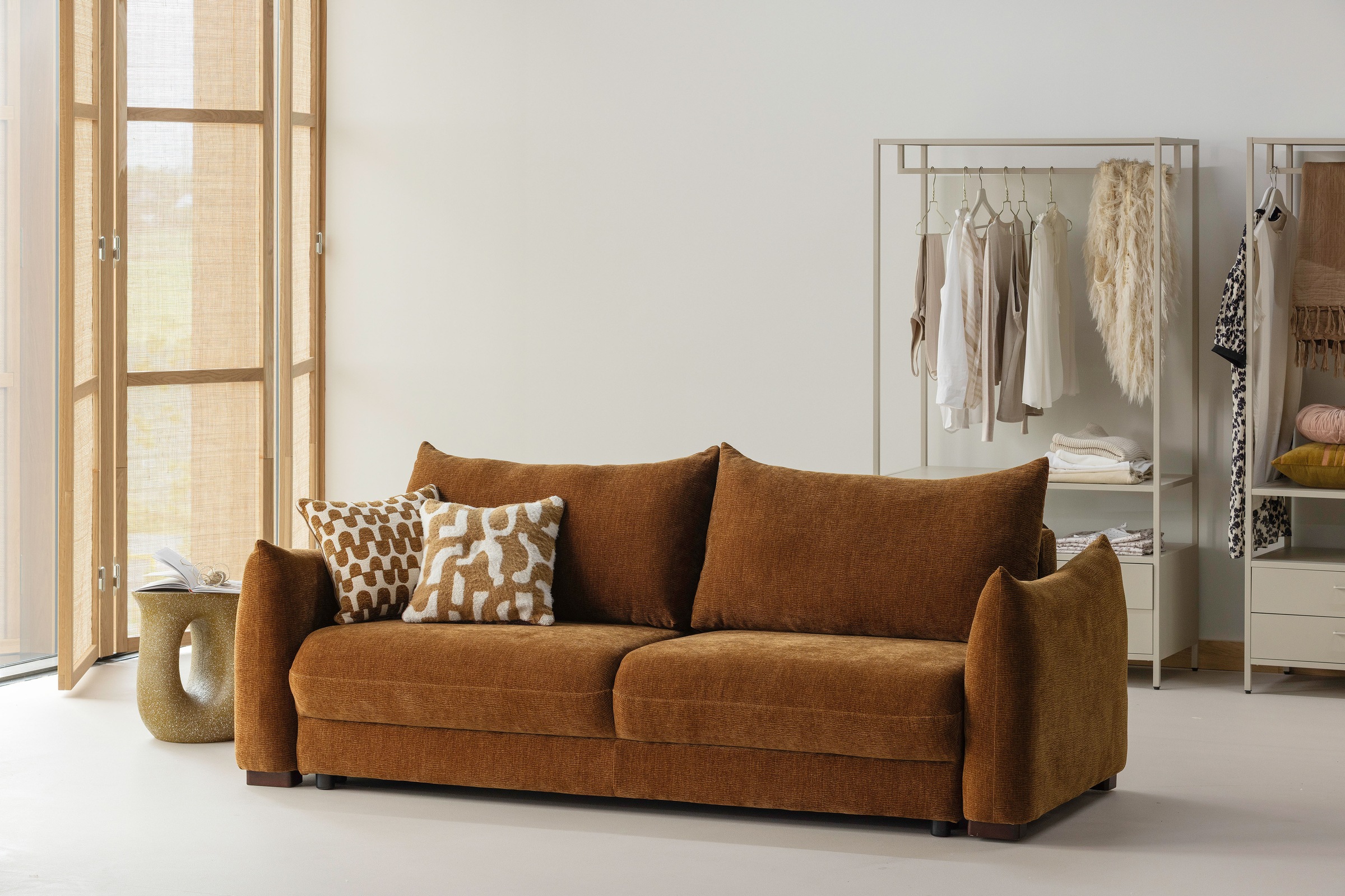 WOOOD Schlafsofa »Jonne Strukturbezug mit Schlaffunktion, H 92 x B 233 x T 105 cm« Tragkraft 220 kg, Sitzbreite 192 cm, Geringe Verschleissfestigkeit