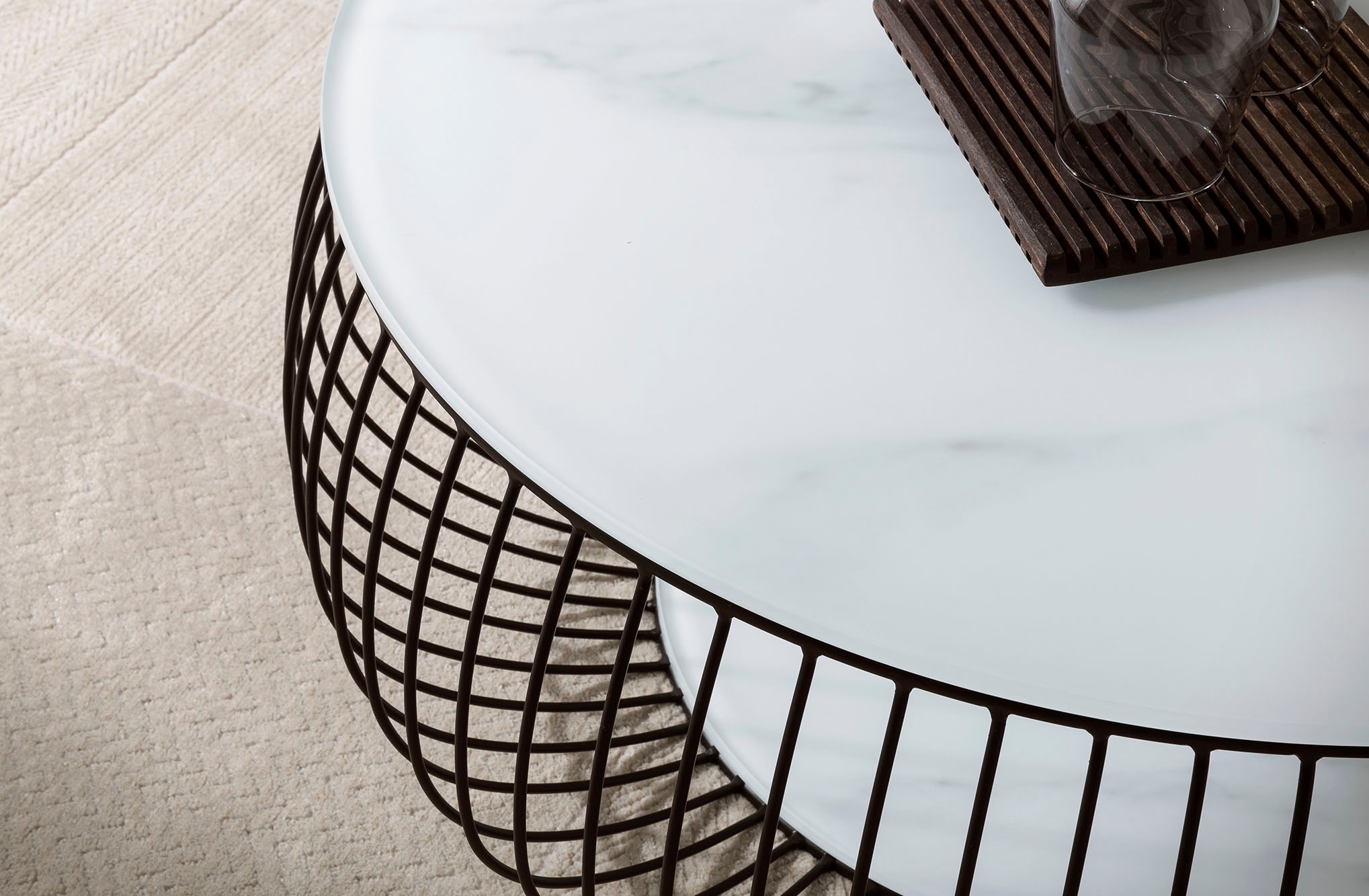 SalesFever Couchtisch, 10 mm starke Klarglasplatte mit Marmordruck