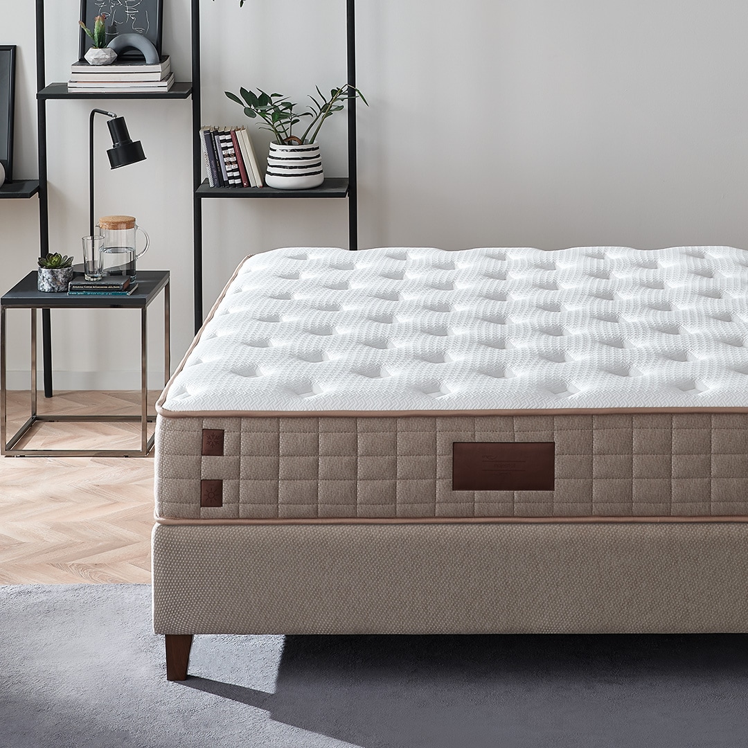 Yatas Bedding Taschenfederkernmatratze »Majestät First Class Cool& Wool«, 30 cm hoch, 406 Federn, (1 St.), spezielles Federkernsystem mit punktelastischer Unterstützung, Bezug mit Sommer- und Winterseite