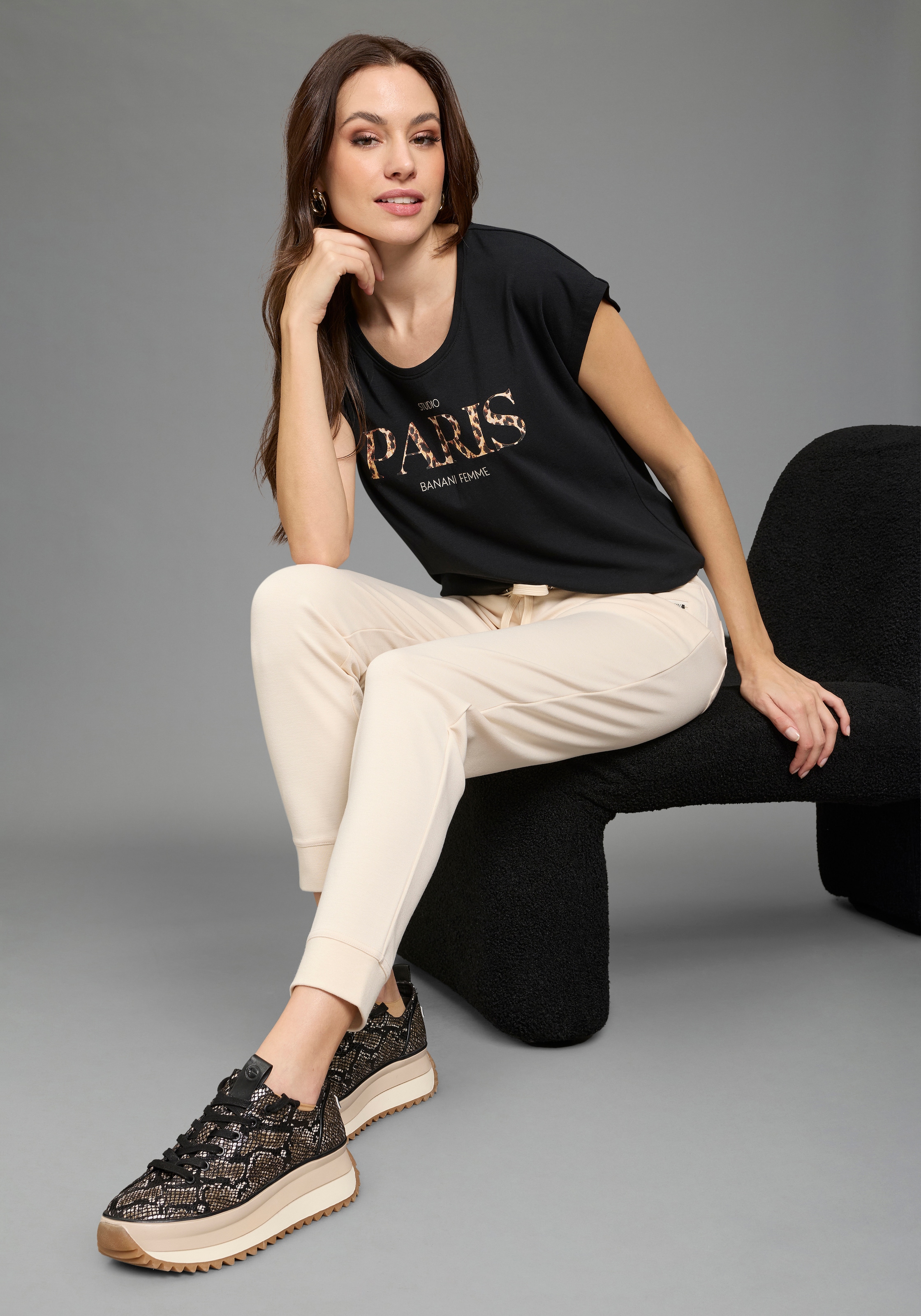 Bruno Banani Pantalon en jersey  figurbetonte Passform, knöchellang mit Rippbündchen
