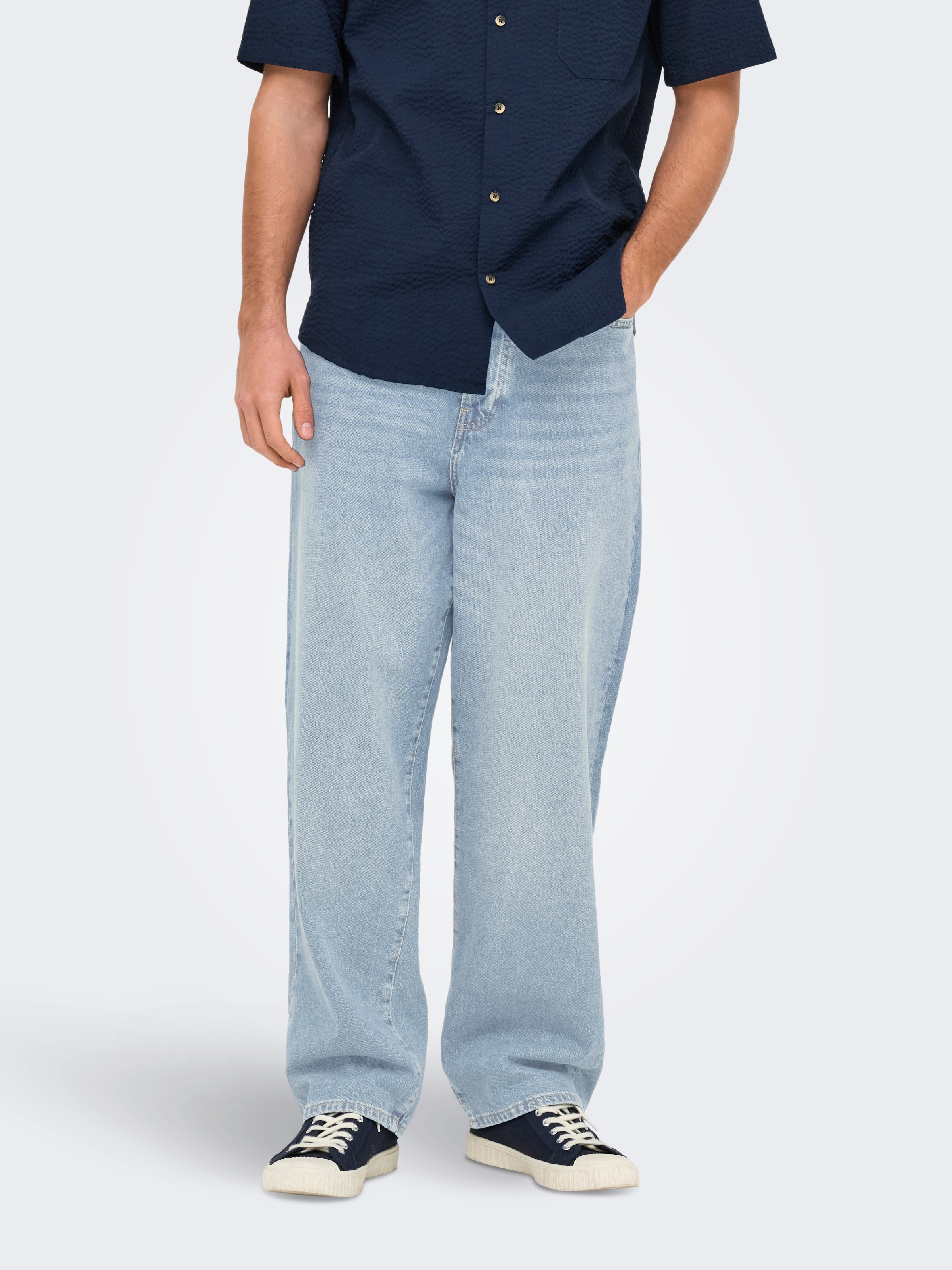 Image of ONLY & SONS Relax-fit-Jeans "ONSFADE LOOSE BOX TAI DNM MU OTL" Baumwolle, relaxed fit