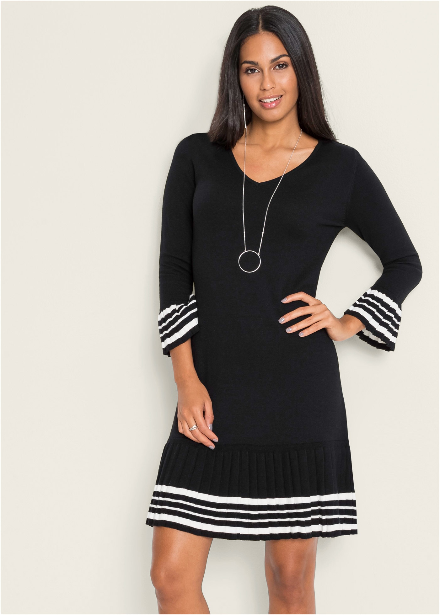 Image of bonprix Strickkleid aus Viskose und Polyamid, ausgestellte Passform, mit Streifendesign