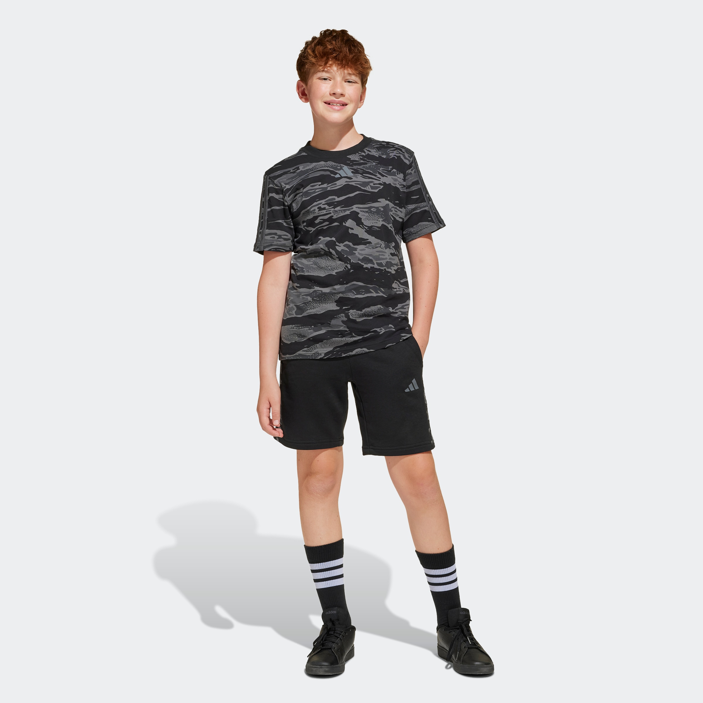adidas Sportswear Shorts »J CAMO SHORT«, (1 tlg.)