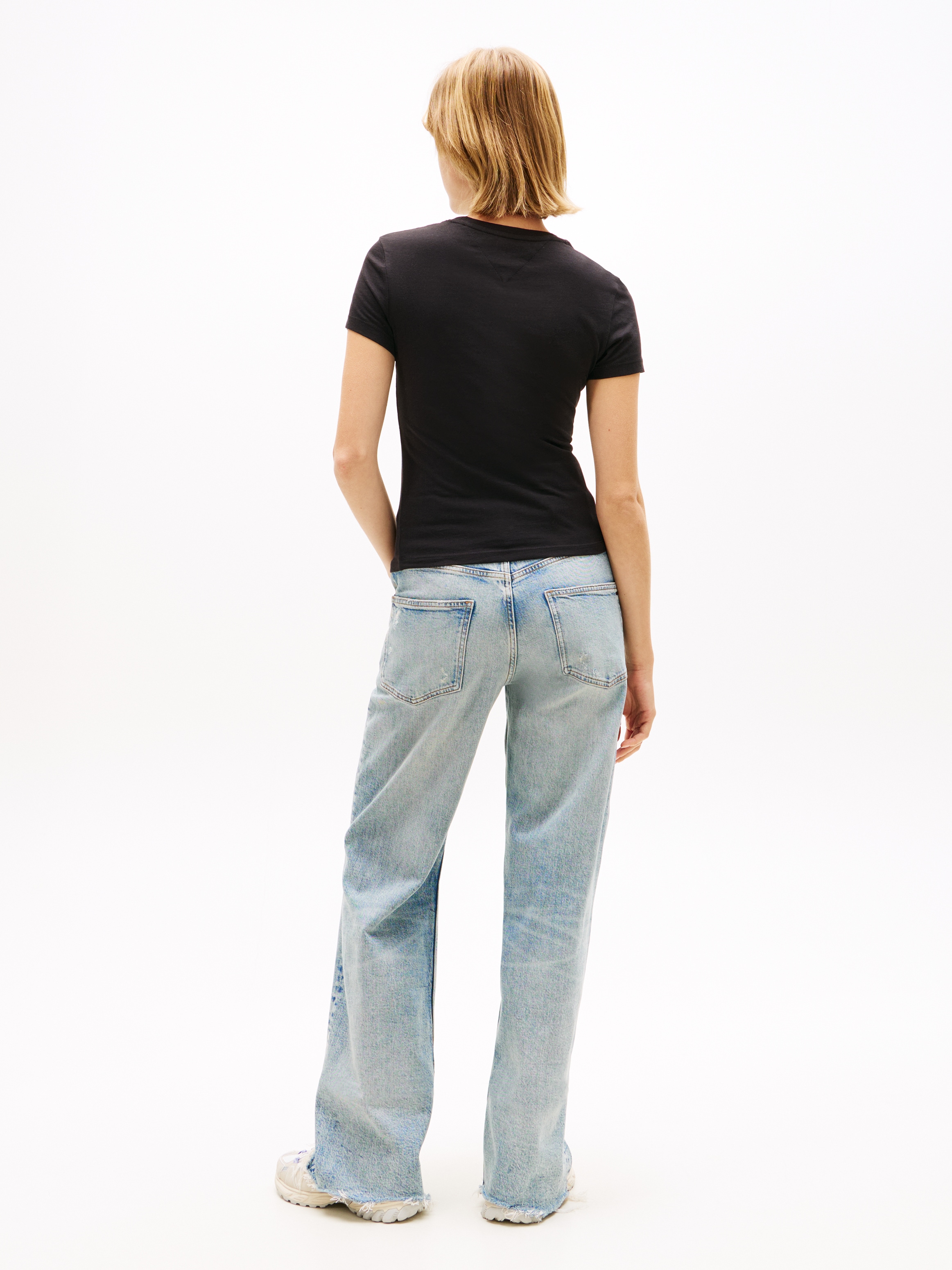 Tommy Jeans T-shirt »TJW 2PACK V-NECK TEE« Paquet, pack de 2, 2 cuis avec broderie du logo