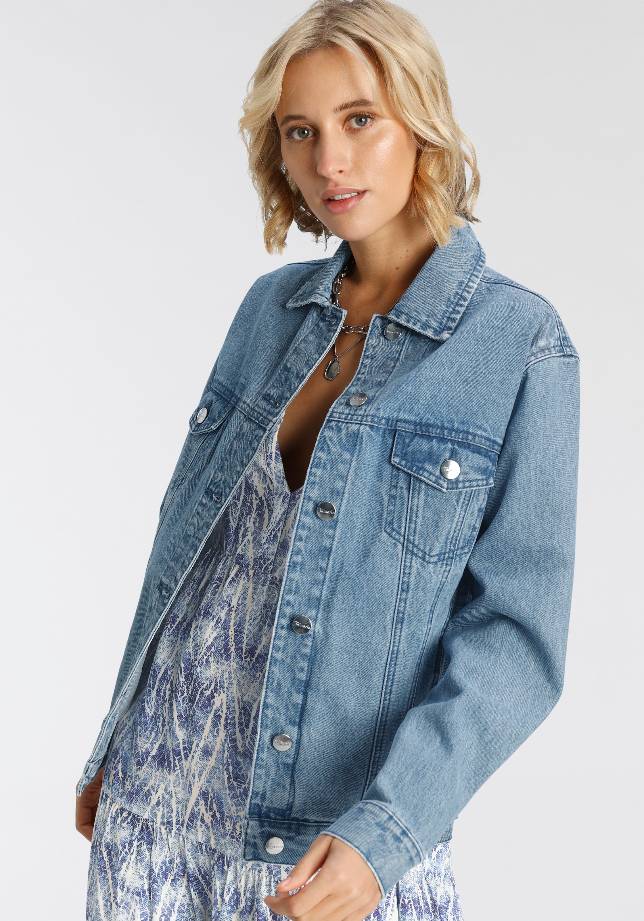 Image of Tamaris Jeansjacke, im Oversize-Style bei Ackermann Versand Schweiz
