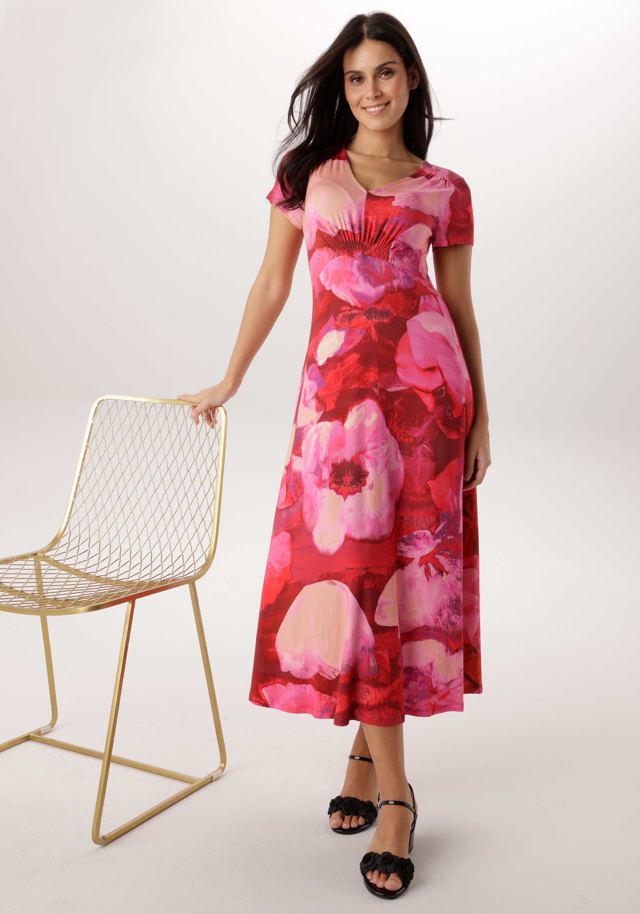 Aniston SELECTED Robe midi mit Smok-Details und fantasievollem Blütendruck - NEUE KOLLEKTION