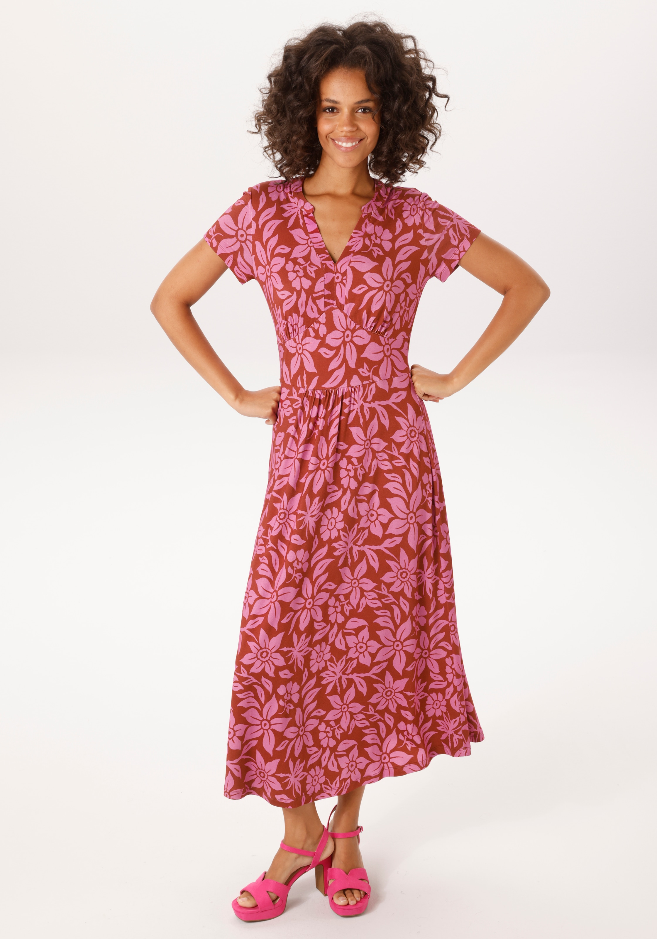 Image of Aniston CASUAL Sommerkleid mit trendfarbenem, grafischen Blumendruck