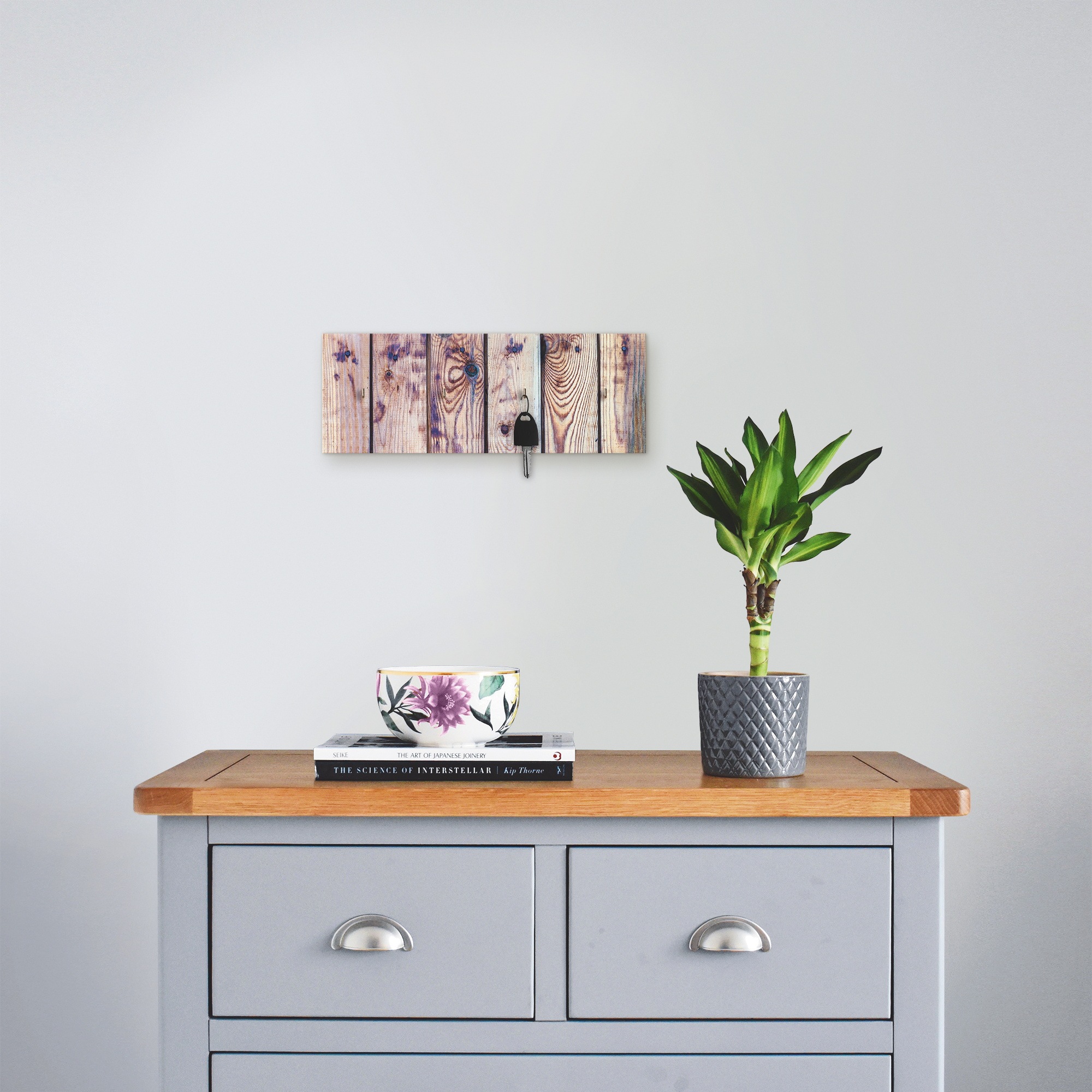 Image of Artland Hakenleiste »Weisser Vintage-Hintergrund«, aus Holz mit 4 Schlüsselhaken – Schlüsselboard, Schlüsselbretter, Schlüsselhalter, Schlüsselaufhänger für den Flur – Stil: Modern bei Ackermann Versand Schweiz