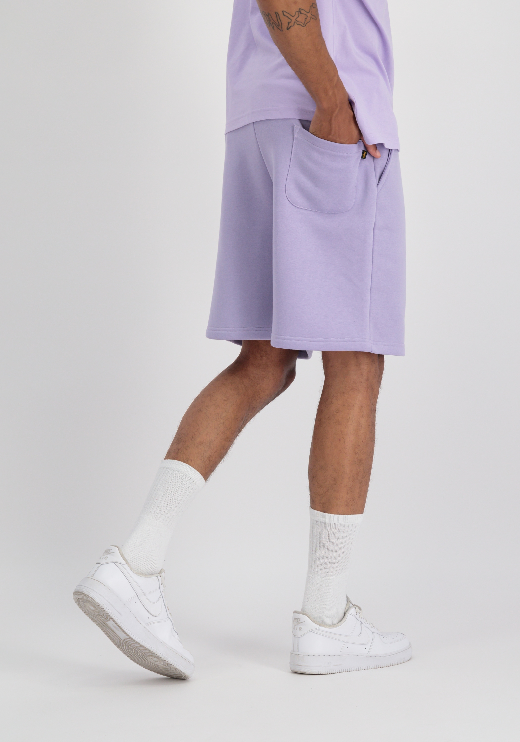 Alpha Industries Sweatshorts »Alpha Industries Men - Shorts Unisex EMB Short«