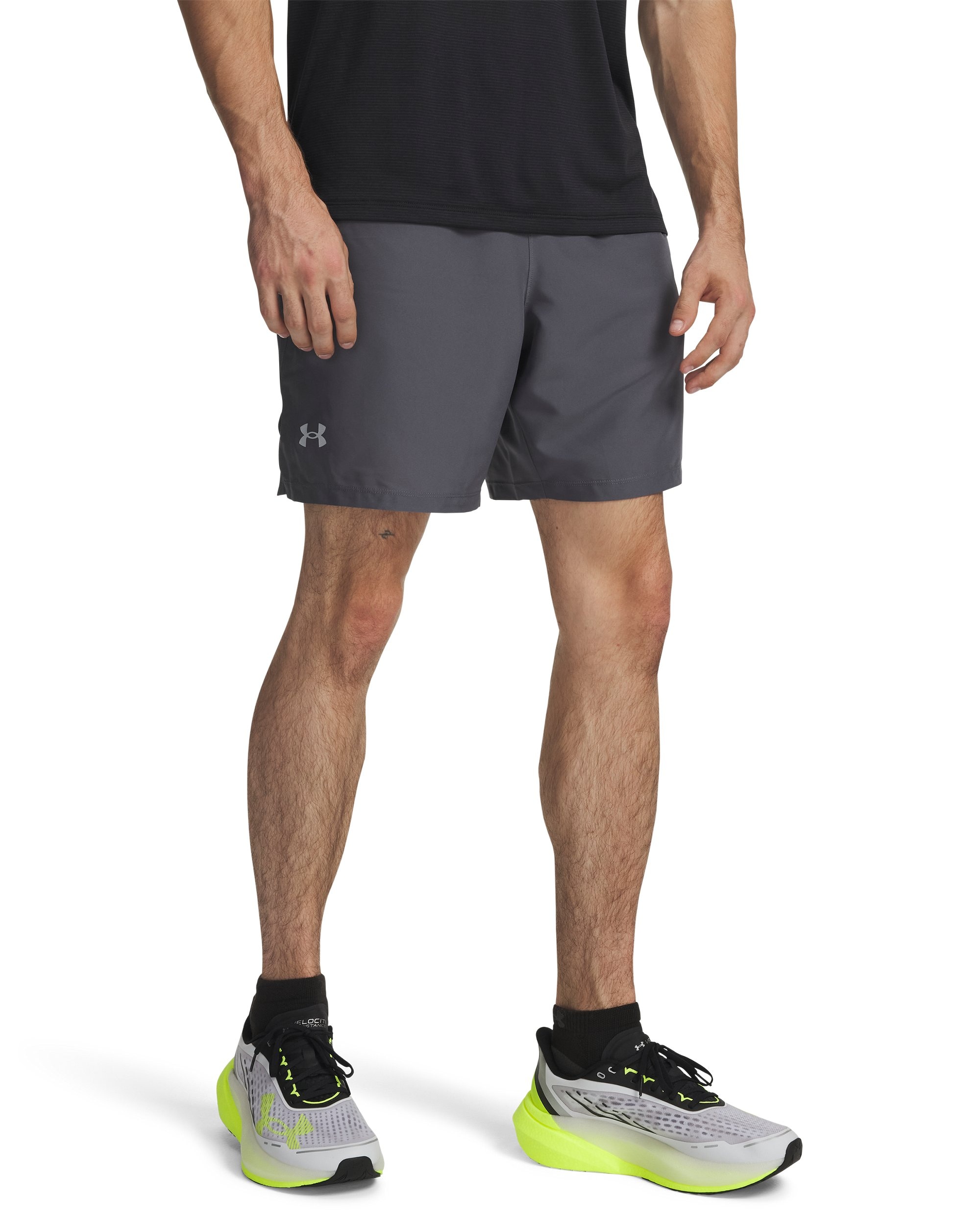 Image of Under Armour Laufshorts "UA LAUNCH 7 SHORTS" mit reflektierenden Details, aus leichtem, atmungsaktivem Material
