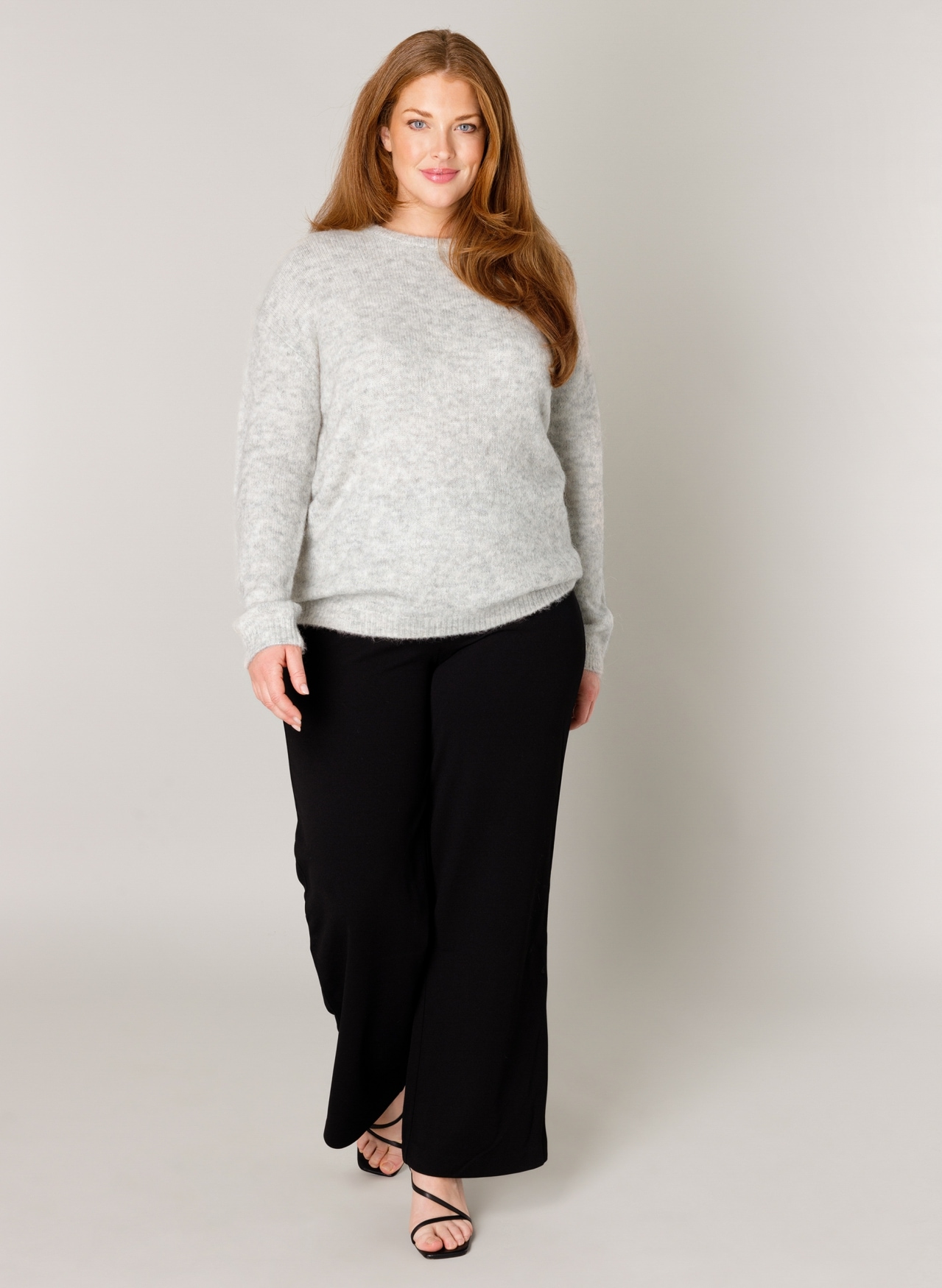 Base Level Curvy Strickpullover »Yanara«, mit Wolle