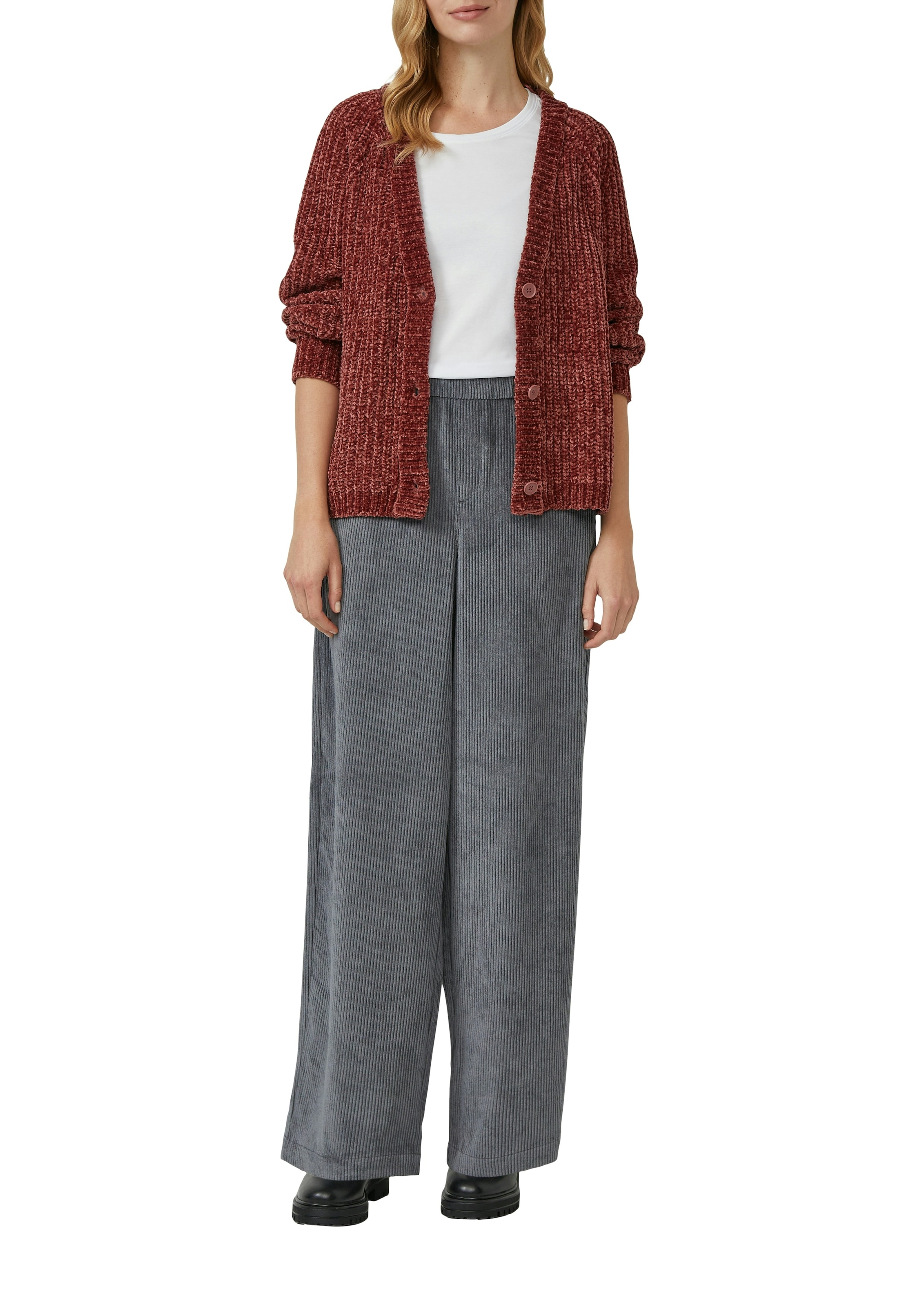s.Oliver Pantalon en velours côtelé  Avec ceinture élastique et jambes larges