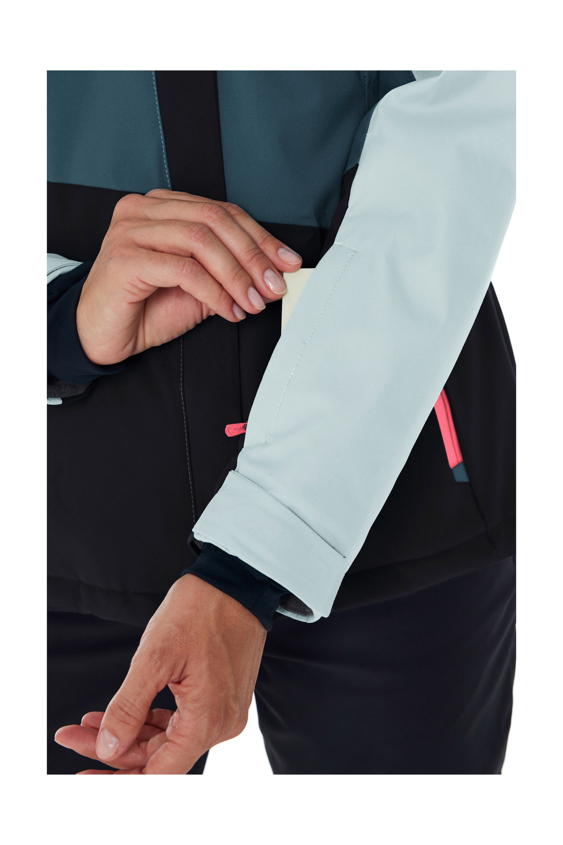 Killtec Skijacke »KSW 67 WMN SKI JCKT« Damen Skijacke: wasserdicht, atmungsaktiv, abnehmbare Kapuze