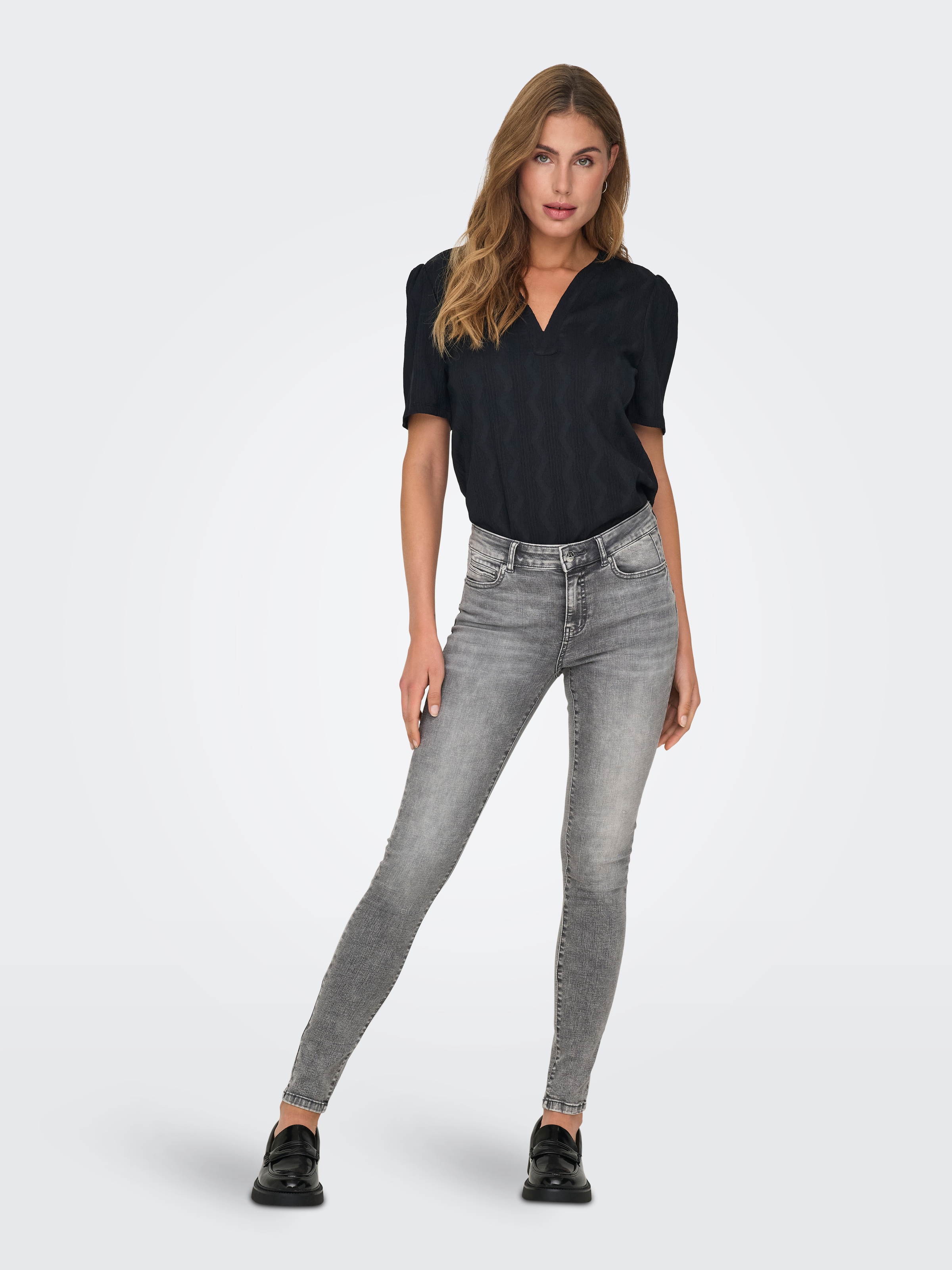 ONLY Skinny-fit-Jeans »ONLWAUW MID WAIST SK LANK COIN PKT DNM X«