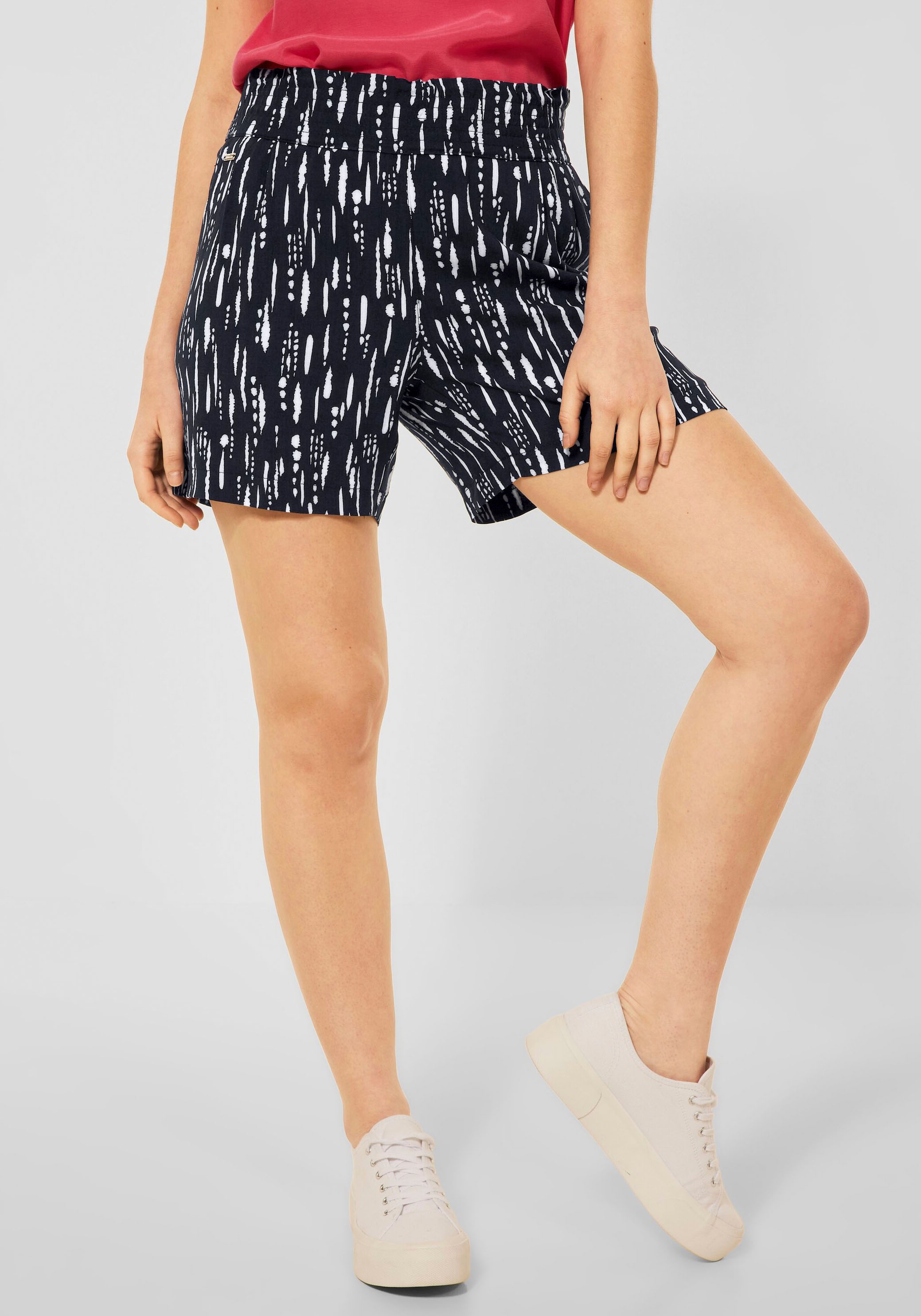 Image of STREET ONE Paperbag-Hose, im Allover-Print bei Ackermann Versand Schweiz