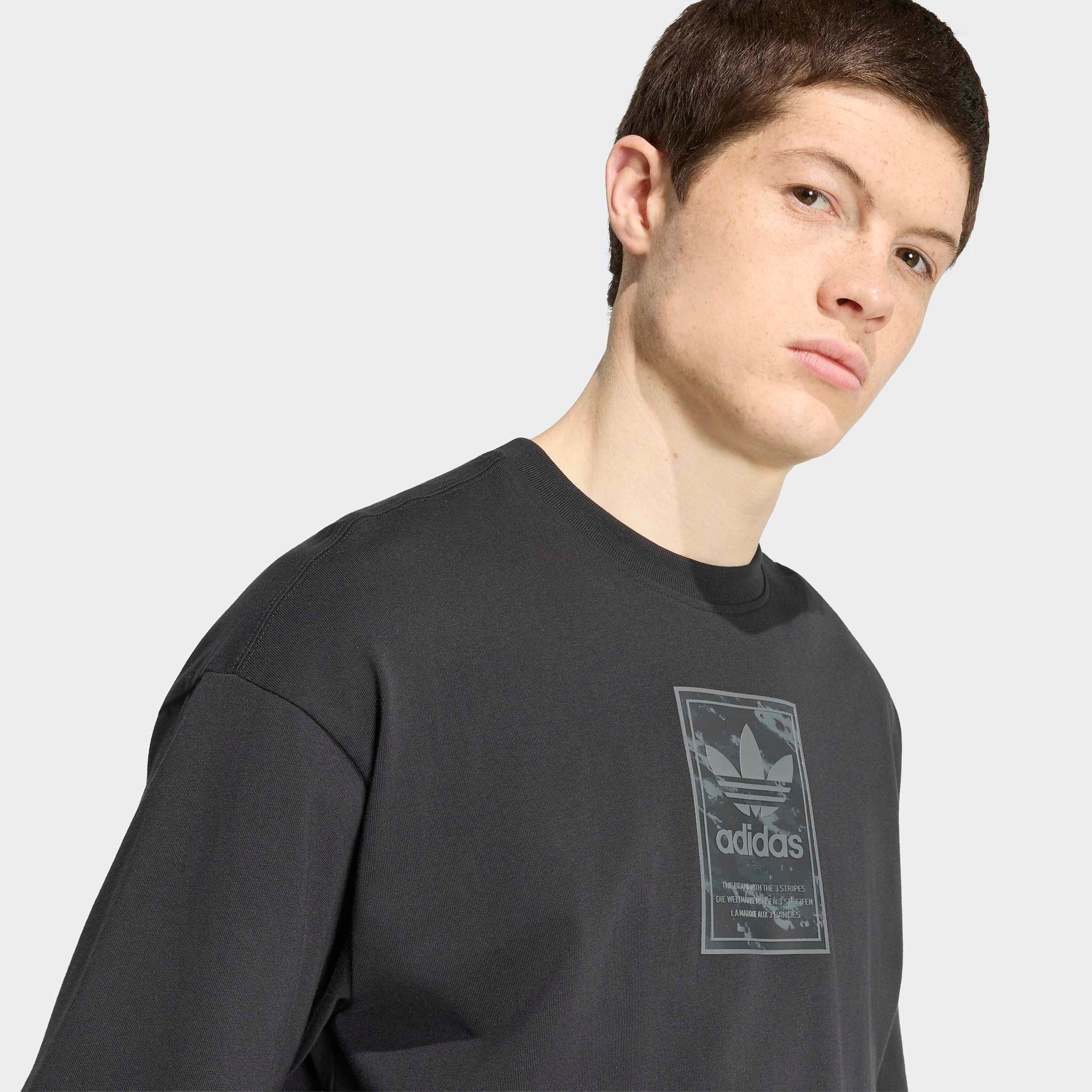 adidas Originals T-shirt »CAMO TEE TONGUE« pour adultes, style sportif, sans fermeture, en coton