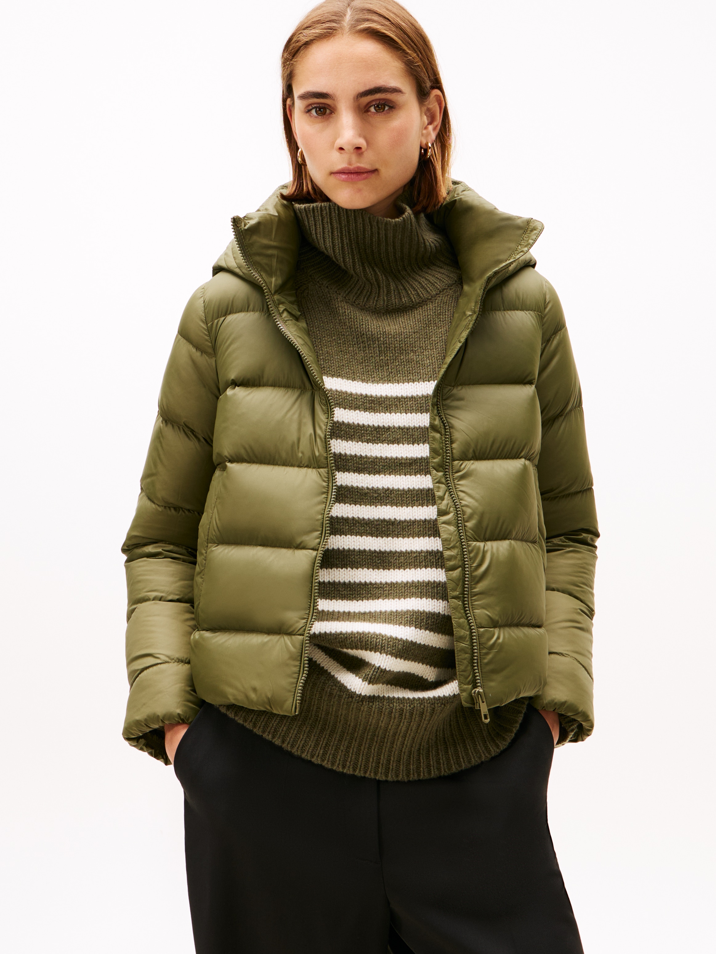 Image of Tommy Hilfiger Steppjacke "LW DOWN CASUAL JACKET" mit Kapuze mit Logoprägung
