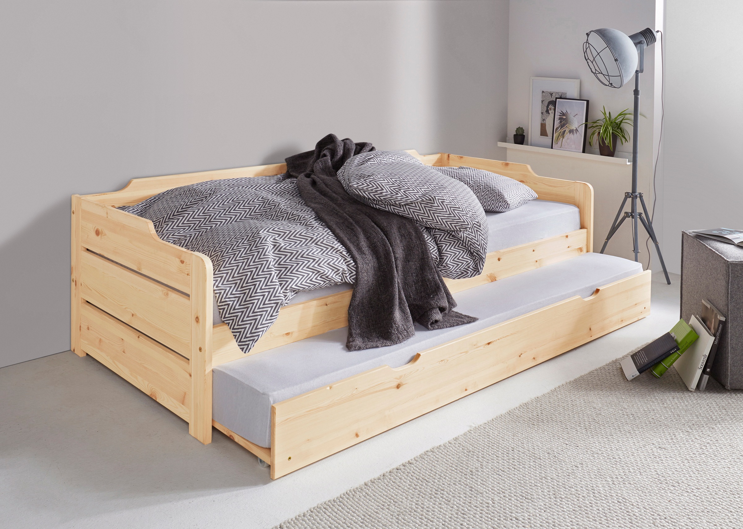 Image of GOODproduct Daybett ""REETE " Kinderbett, mit Schubkasten, 2 Schlafplätze" 2 Schlafplätze, FSC zertifiziertes Massivholz (Kiefer), klassischer Landhausstil