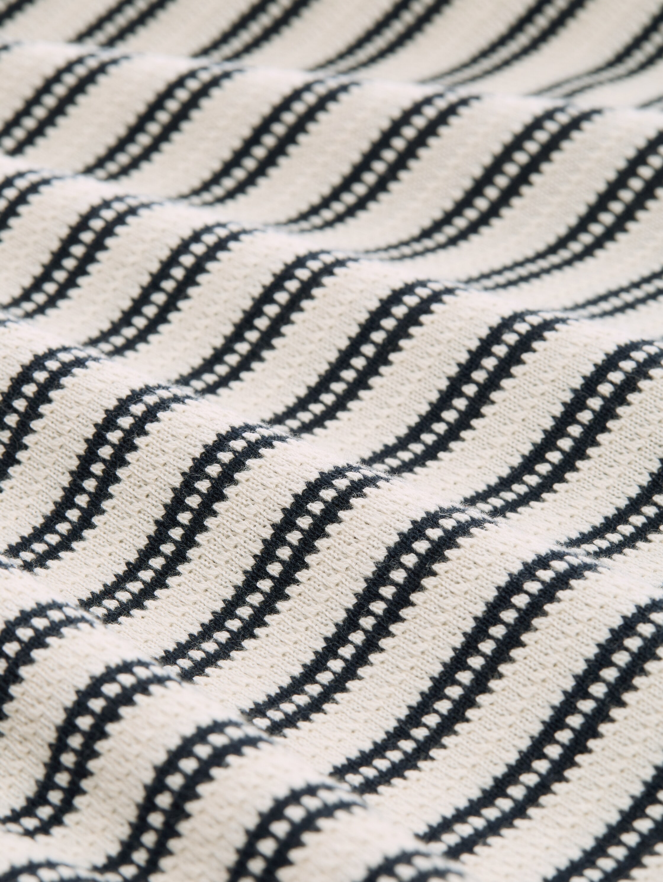 TOM TAILOR Stricktop, in Streifen-Optik und mit Polokragen