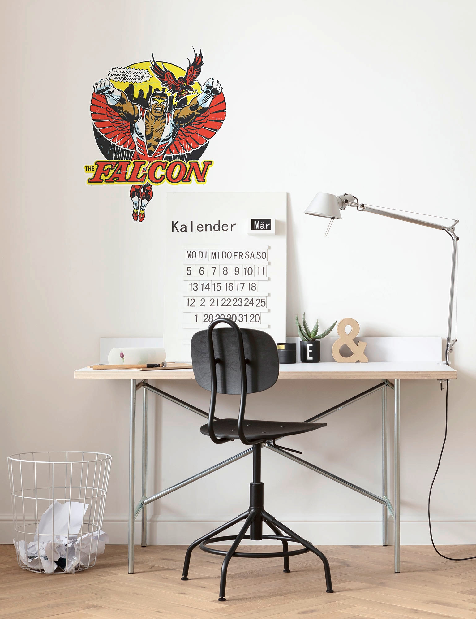 Komar Wandtattoo »Falcon Comic Classic - Grösse 50 x 70 cm«, (1 St.), selbstklebend, Wandsticker, Kinderzimmer