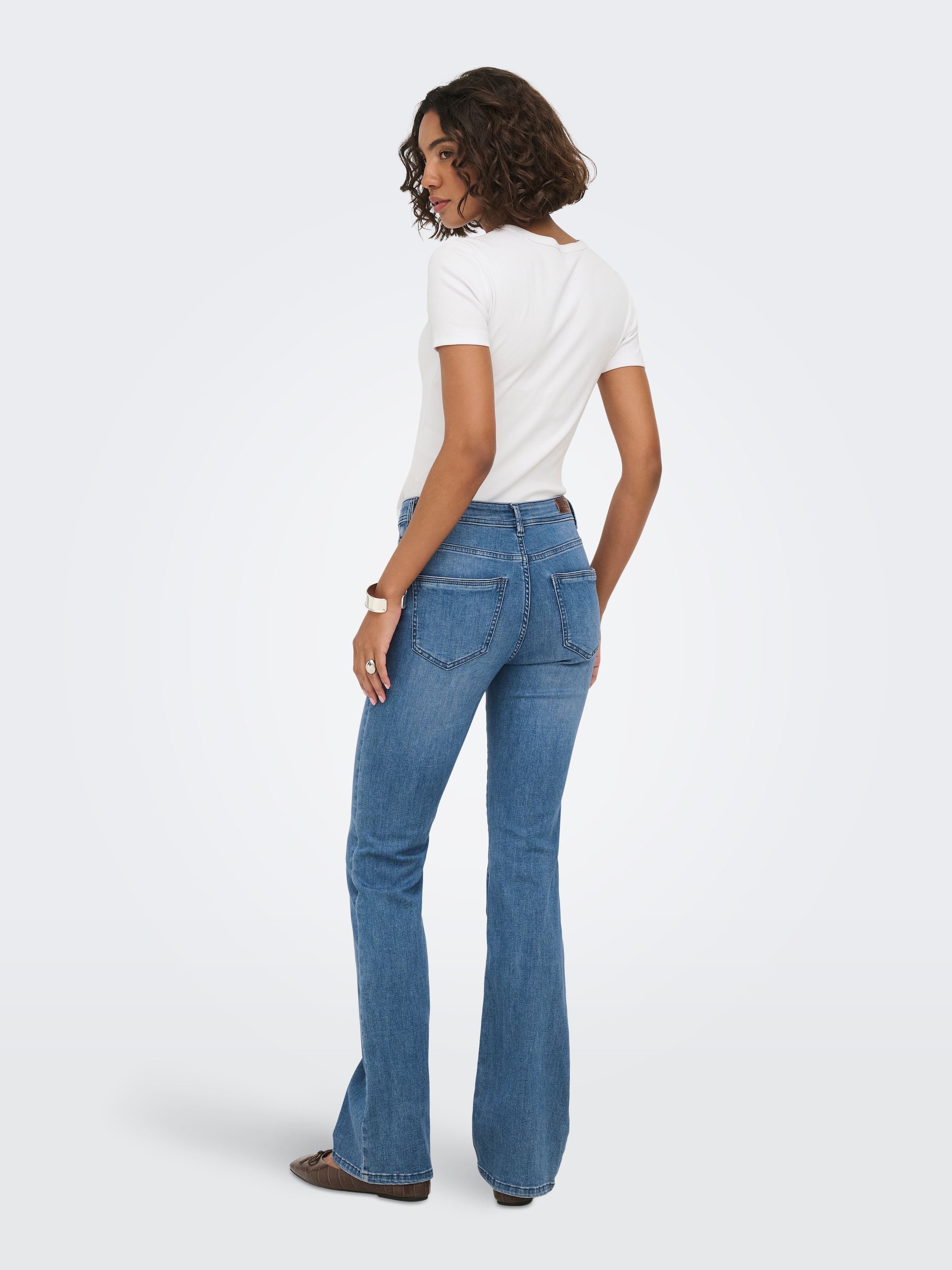ONLY Jeans bootcut »ONLWAUW HW FLARED DNM TAI475« mélange de coton