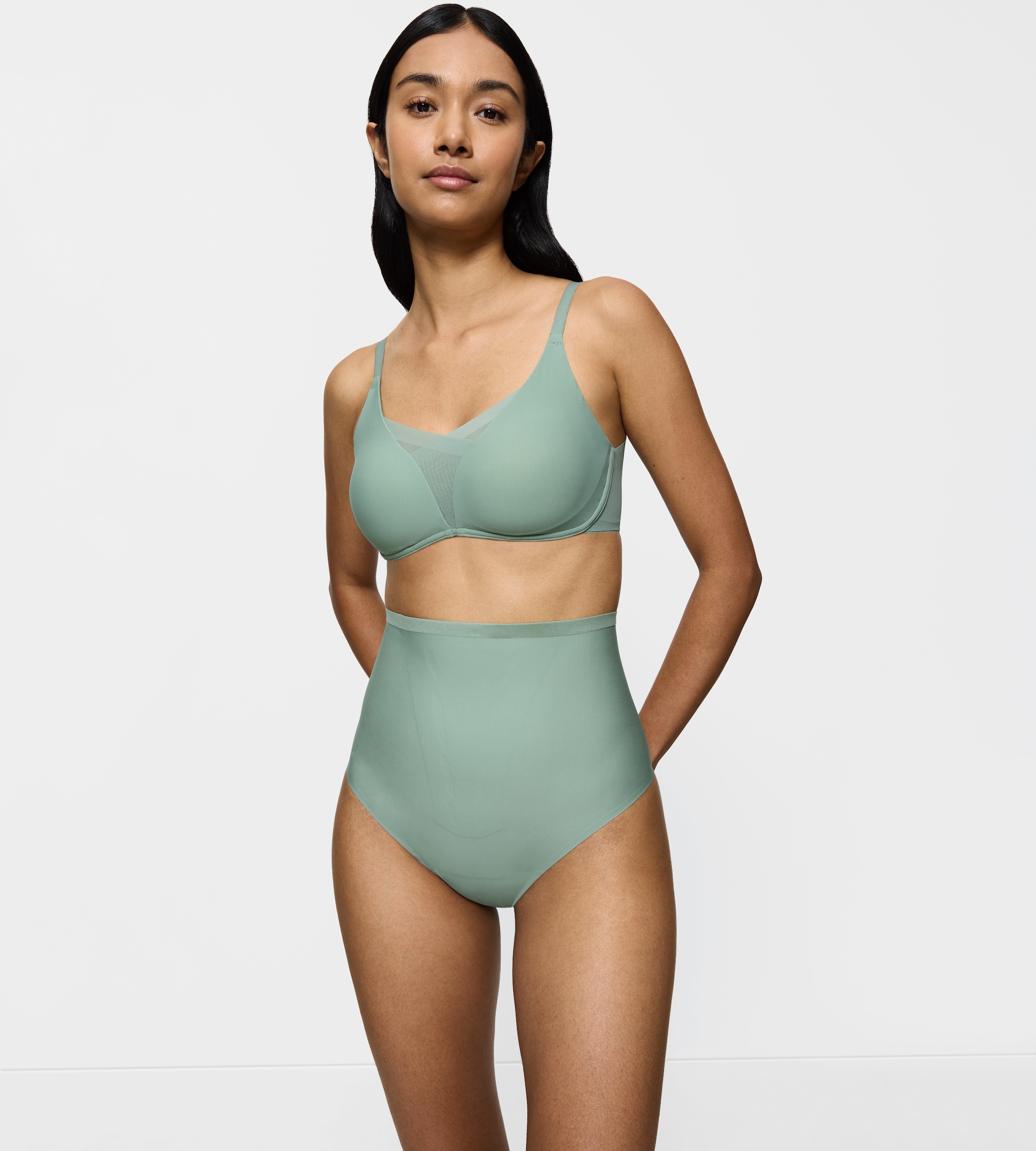 Triumph Shapingstring »Shape Smart«, formend, leicht, nahtlos, elastisch, mit Power-Mesh-Zonen