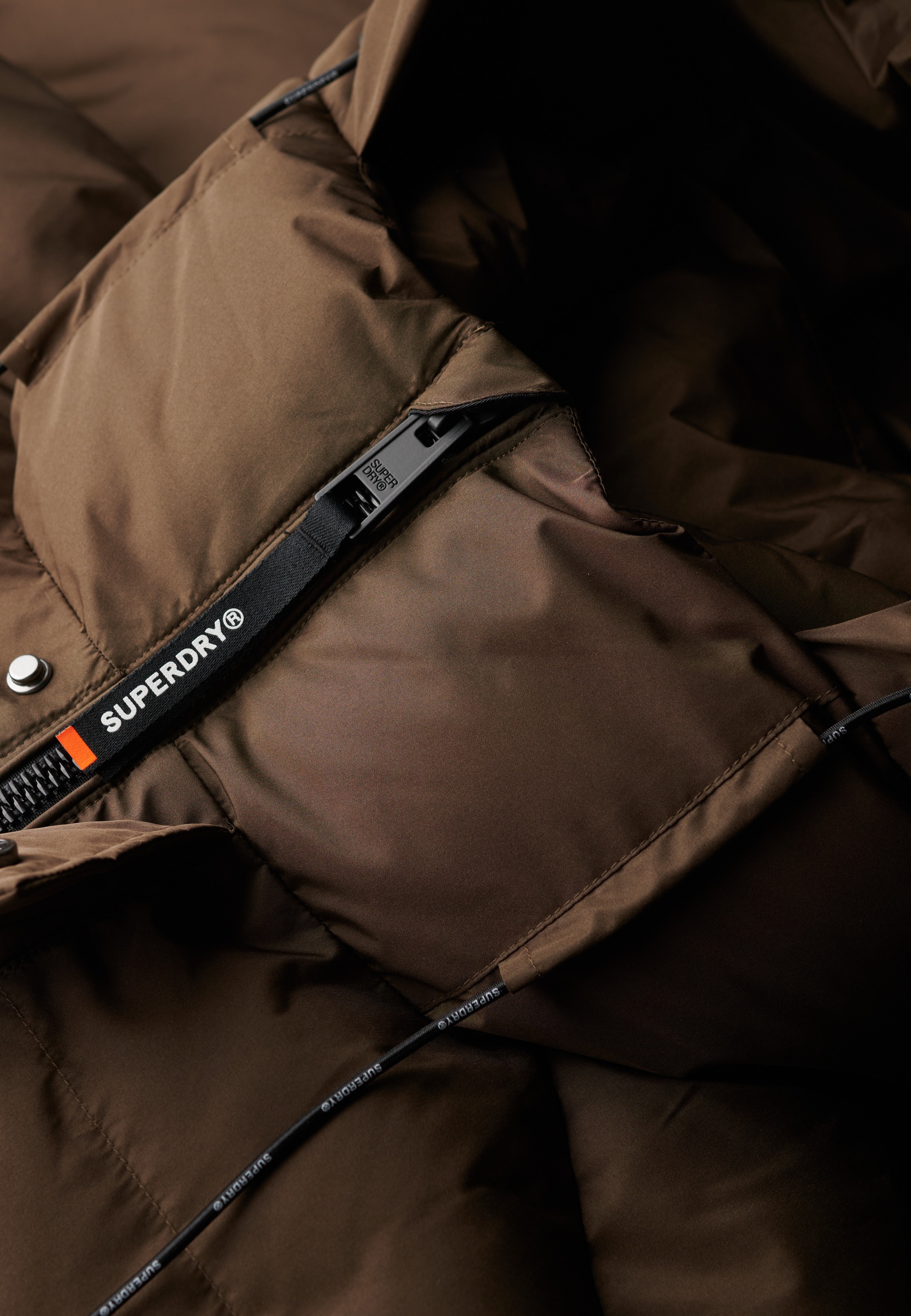 Superdry Veste matelassée »HOODED 5 BAFFLE SPORTS PUFFER« mit Kapuze Kunstfaser, relaxed fit