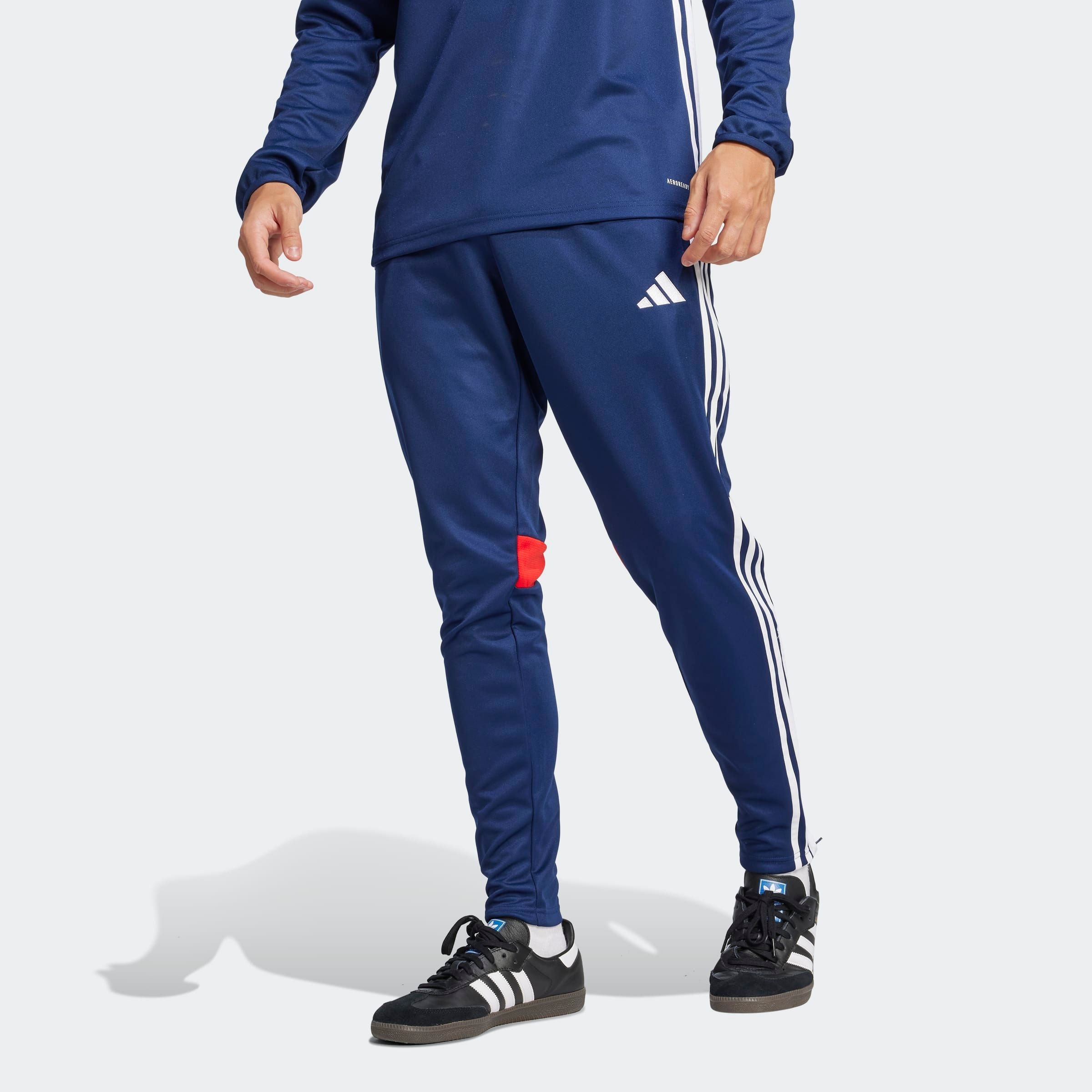 Image of adidas Performance Trainingshose "TIRO 25 ESSENTIALS" für Erwachsene, mit AEROREADY Technologie, normal-weiter Schnitt